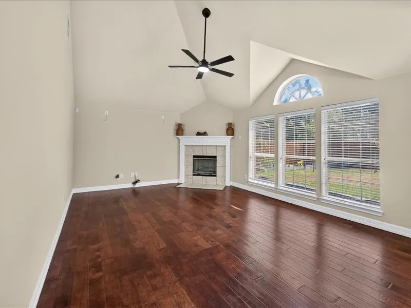 Single Family Residence For Sale in Dallas County , 8113 Sawgrass Lane, Rowlett, Texas 75089, 4 Bedroom, 2 Bathroom, 2 Garage spaces, 2,215 Sqft, built in 2000, mls#21364142, Real Estate Agent in Rowlett, Homes For Sale in Dallas county, Homes For Sale in Rowlett, Realtor in Rowlett Texas, Real Estate Brokerage Independent Realty Texas, Luminita Cordes Realtor