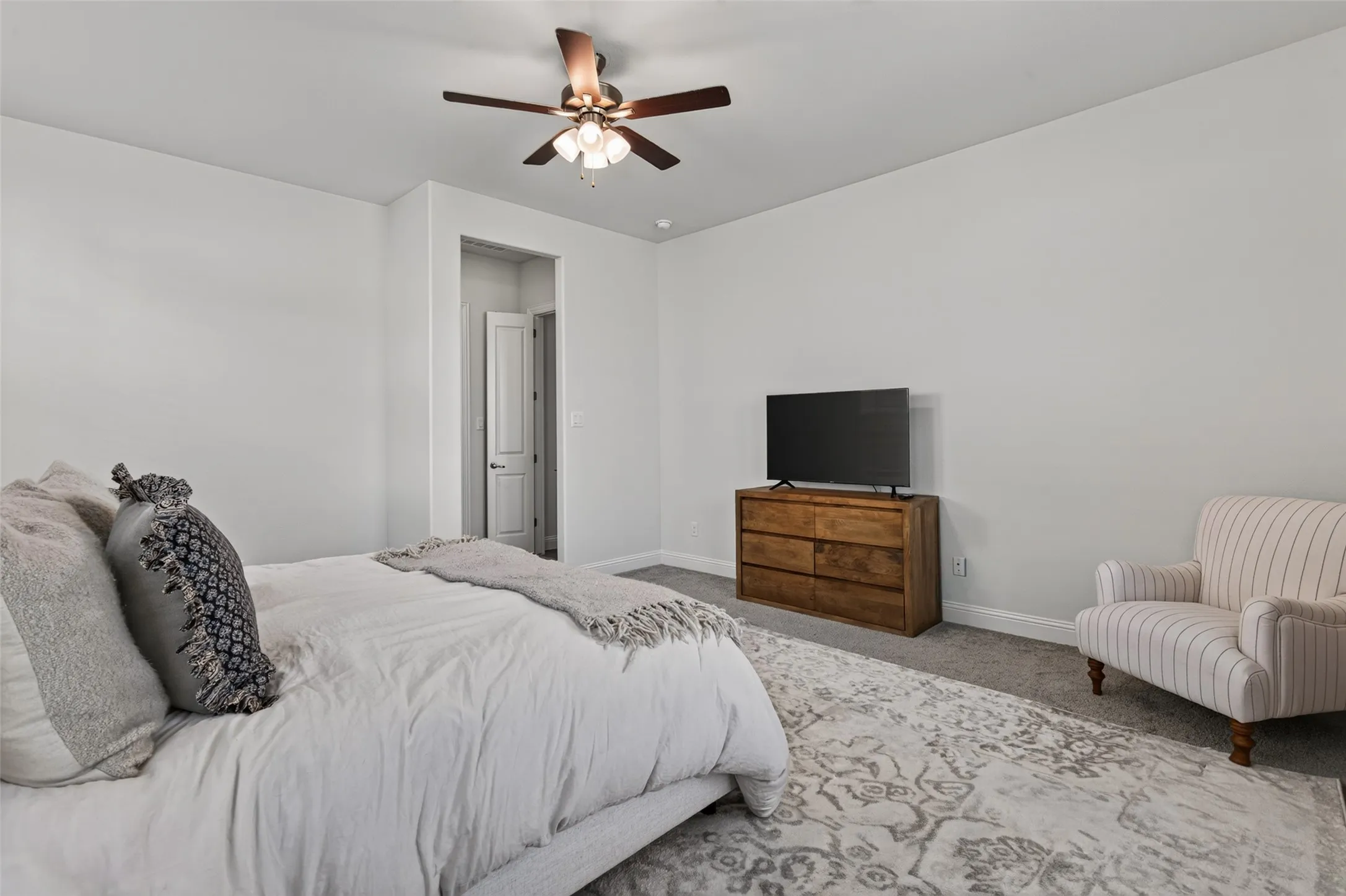 Single Family Residence For Sale in Dallas County , 1820 Acorn Creek Circle, Mesquite, Texas 75181, 3 Bedroom, 2 Bathroom, 2 Garage spaces, 2,472 Sqft, built in 2024, mls#21374064, Real Estate Agent in Mesquite, Homes For Sale in Dallas county, Homes For Sale in Mesquite, Realtor in Mesquite Texas, Real Estate Brokerage Independent Realty Texas, Luminita Cordes Realtor