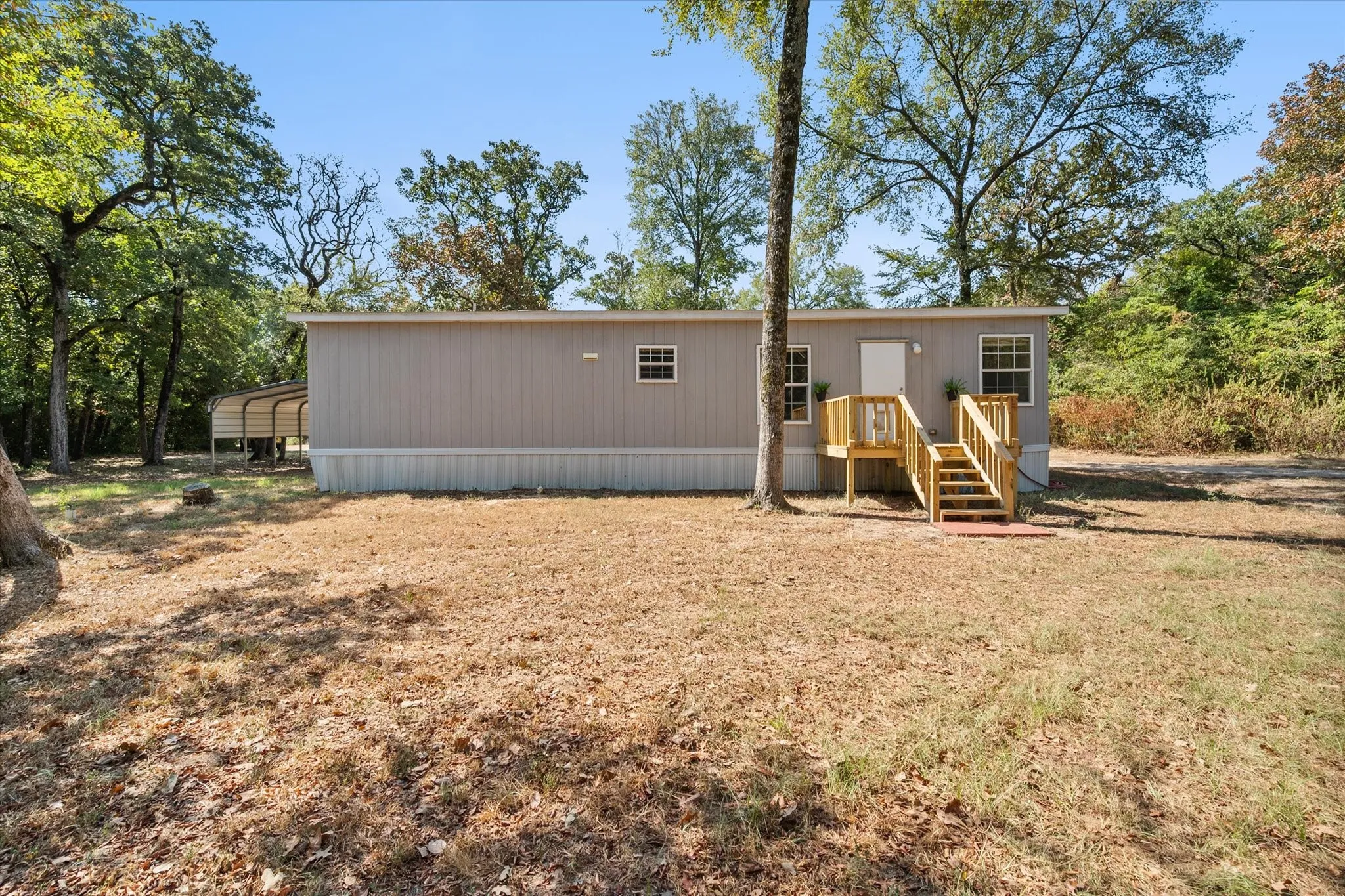 Manufactured Home For Sale in Freestone County , 139 PR 440, Buffalo, Texas 75831, 3 Bedroom, 2 Bathroom, Garage spaces, 1,440 Sqft, built in 2017, mls#21376403, Real Estate Agent in Buffalo, Homes For Sale in Freestone county, Homes For Sale in Buffalo, Realtor in Buffalo Texas, Real Estate Brokerage Independent Realty Texas, Luminita Cordes Realtor