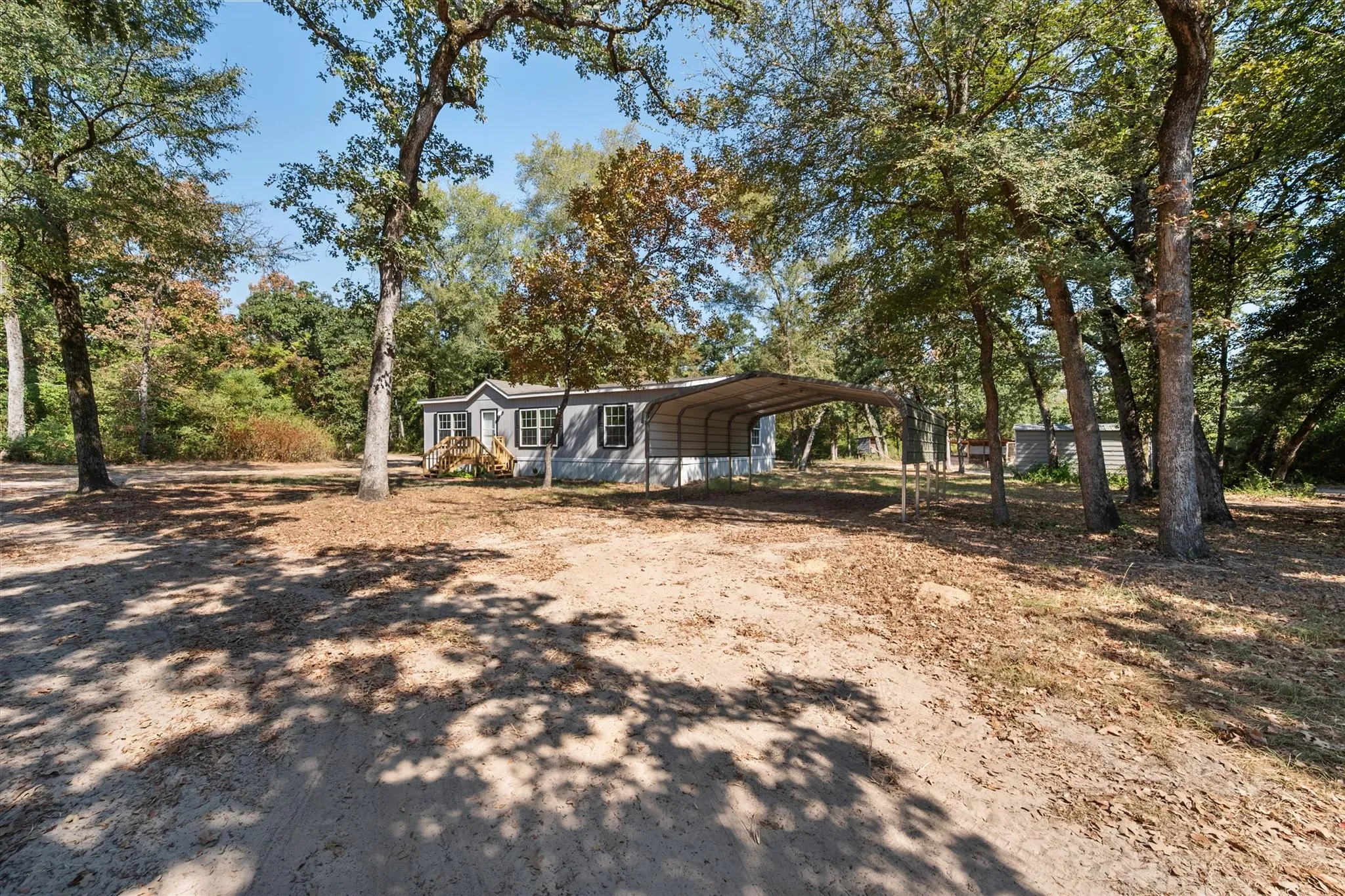 Manufactured Home For Sale in Freestone County , 139 PR 440, Buffalo, Texas 75831, 3 Bedroom, 2 Bathroom, Garage spaces, 1,440 Sqft, built in 2017, mls#21376403, Real Estate Agent in Buffalo, Homes For Sale in Freestone county, Homes For Sale in Buffalo, Realtor in Buffalo Texas, Real Estate Brokerage Independent Realty Texas, Luminita Cordes Realtor