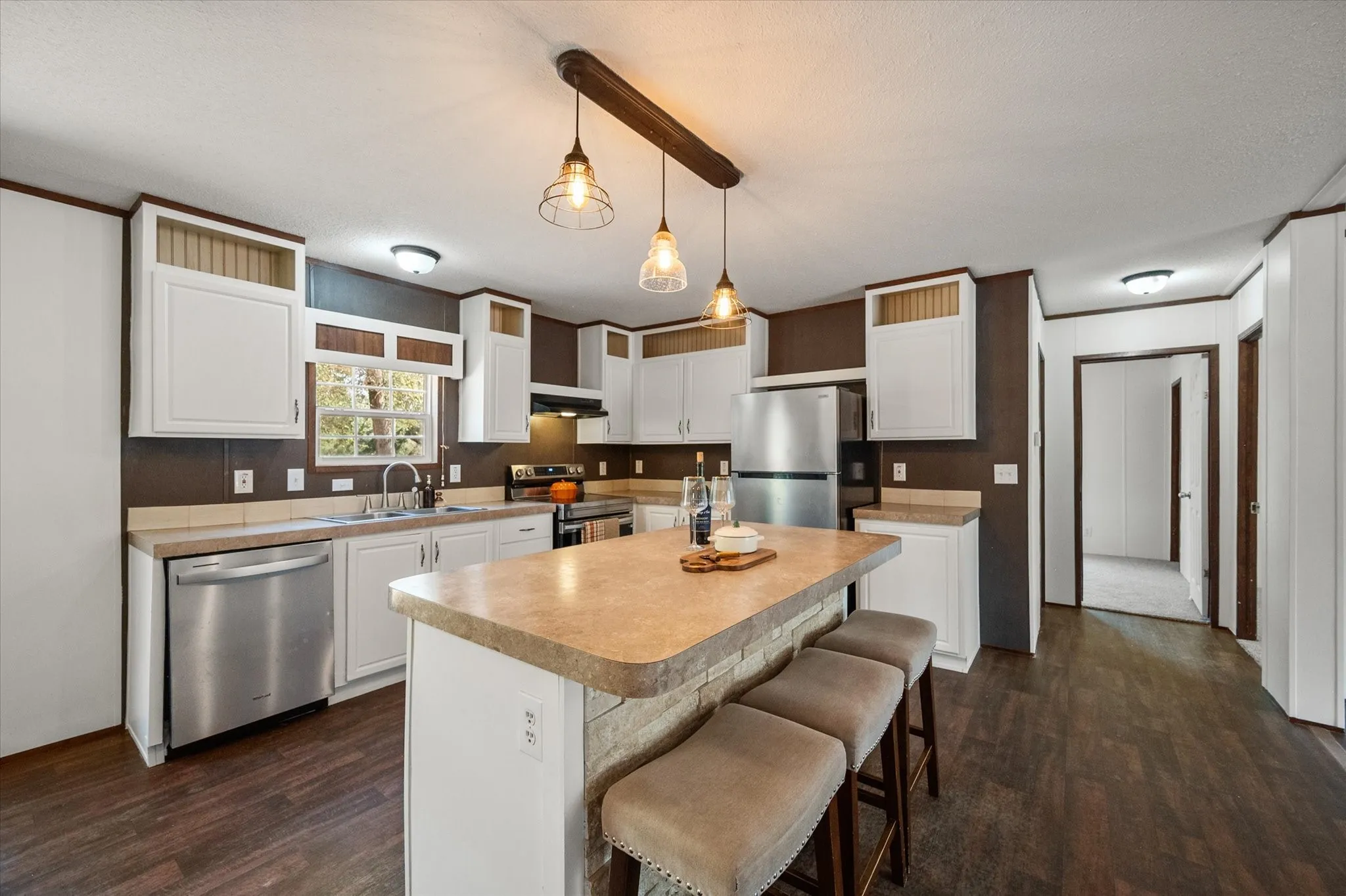 Manufactured Home For Sale in Freestone County , 139 PR 440, Buffalo, Texas 75831, 3 Bedroom, 2 Bathroom, Garage spaces, 1,440 Sqft, built in 2017, mls#21376403, Real Estate Agent in Buffalo, Homes For Sale in Freestone county, Homes For Sale in Buffalo, Realtor in Buffalo Texas, Real Estate Brokerage Independent Realty Texas, Luminita Cordes Realtor
