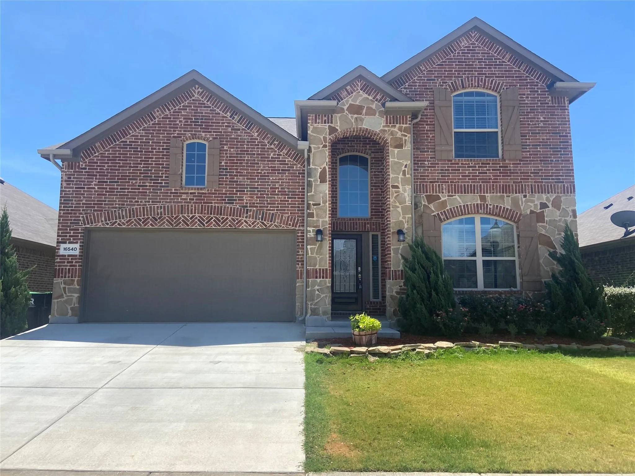 Single Family Residence For Rent in Denton County , 16540 Amistad Avenue, Prosper, Texas 75078, 4 Bedroom, 4 Bathroom, 2 Garage spaces, 3,007 Sqft, built in 2014, mls#21378122, Real Estate Agent in Prosper, Homes For Rent in Denton county, Homes For Rent in Prosper, Realtor in Prosper Texas, Real Estate Brokerage Independent Realty Texas, Luminita Cordes Realtor