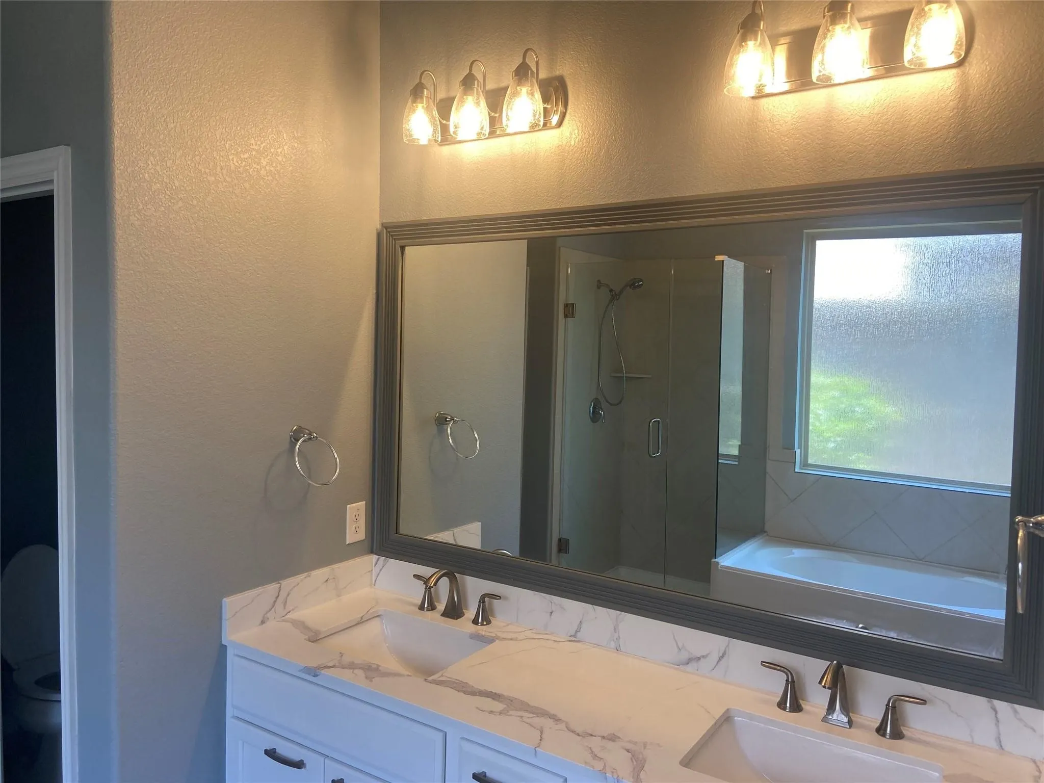 Single Family Residence For Rent in Denton County , 16540 Amistad Avenue, Prosper, Texas 75078, 4 Bedroom, 4 Bathroom, 2 Garage spaces, 3,007 Sqft, built in 2014, mls#21378122, Real Estate Agent in Prosper, Homes For Rent in Denton county, Homes For Rent in Prosper, Realtor in Prosper Texas, Real Estate Brokerage Independent Realty Texas, Luminita Cordes Realtor