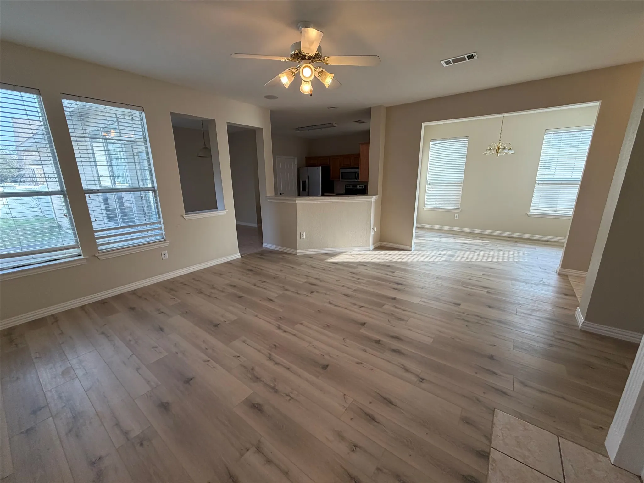 Single Family Residence For Rent in Denton County , 1026 Elm Drive, Providence Village, Texas 76227, 5 Bedroom, 4 Bathroom, 2 Garage spaces, 2,100 Sqft, built in 2002, mls#21378123, Real Estate Agent in Providence Village, Homes For Rent in Denton county, Homes For Rent in Providence Village, Realtor in Providence Village Texas, Real Estate Brokerage Independent Realty Texas, Luminita Cordes Realtor