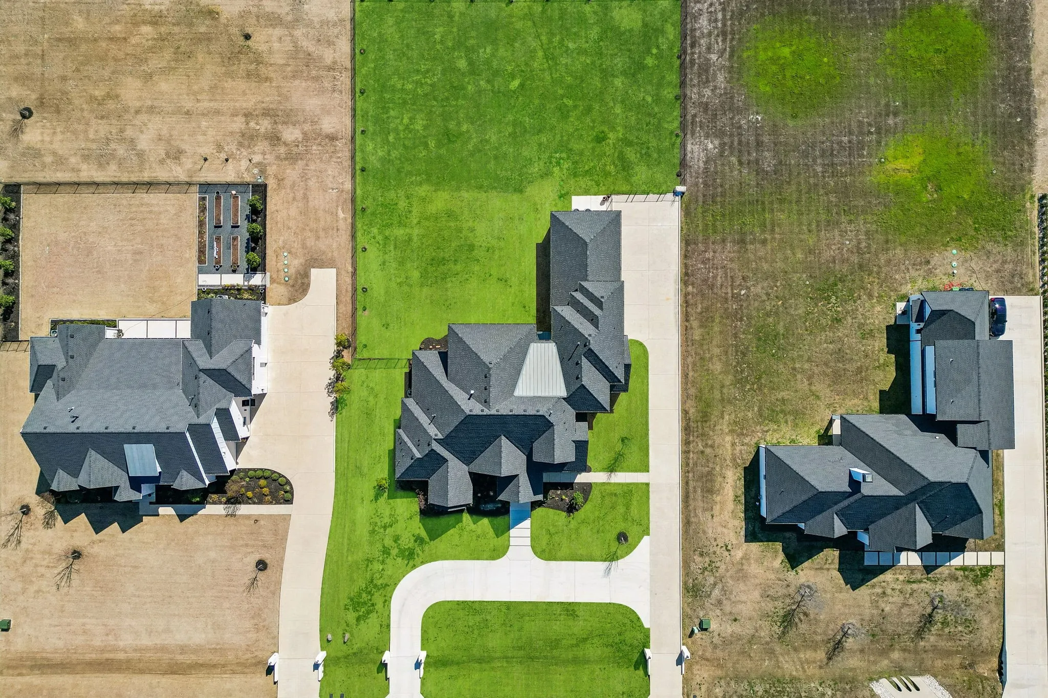 Single Family Residence For Sale in Collin County , 7706 Nocona Drive, Parker, Texas 75098, 5 Bedroom, 7 Bathroom, 4 Garage spaces, 5,232 Sqft, built in 2023, mls#21378118, Real Estate Agent in Parker, Homes For Sale in Collin county, Homes For Sale in Parker, Realtor in Parker Texas, Real Estate Brokerage Independent Realty Texas, Luminita Cordes Realtor