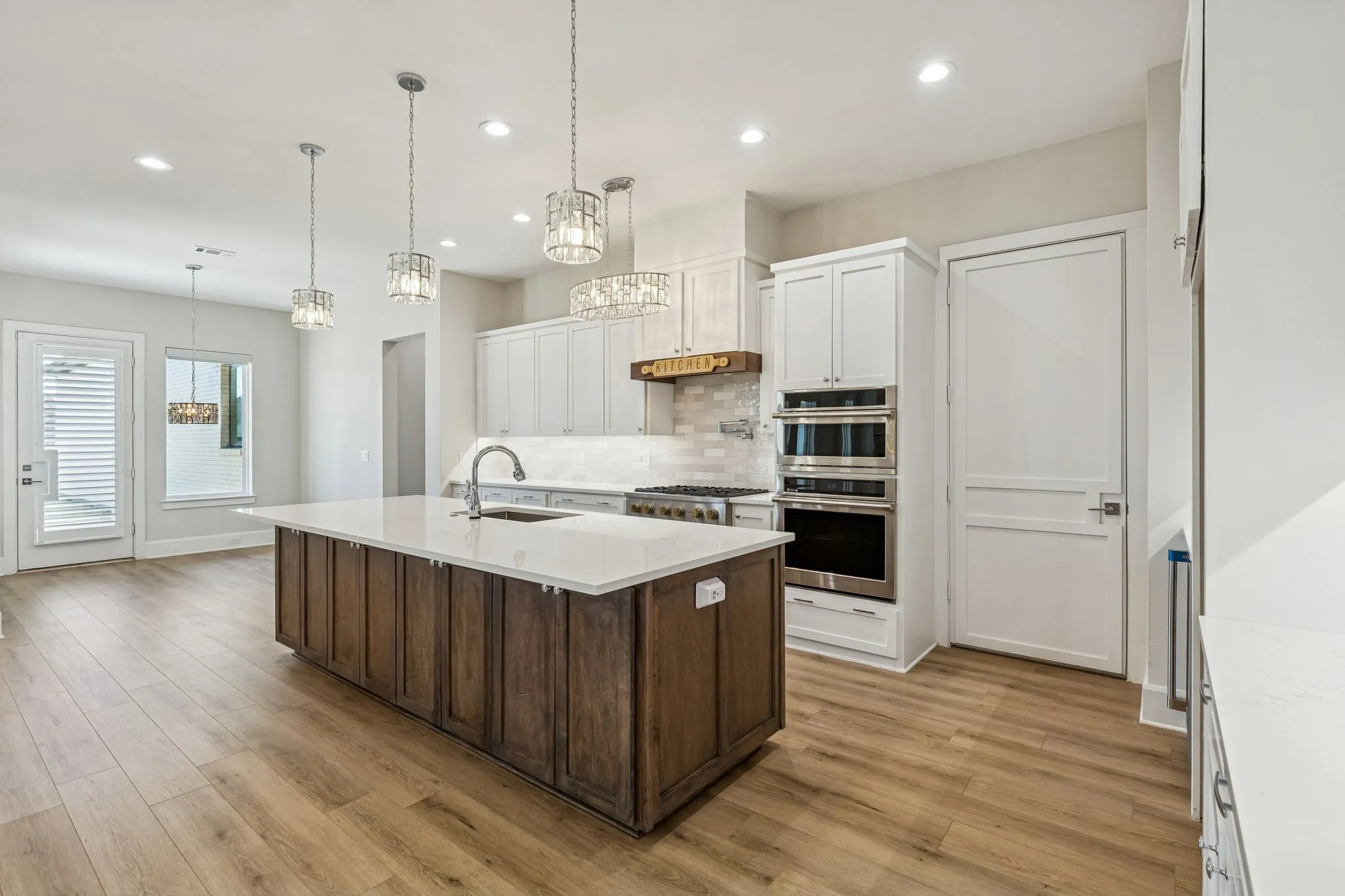 Single Family Residence For Sale in Collin County , 7706 Nocona Drive, Parker, Texas 75098, 5 Bedroom, 7 Bathroom, 4 Garage spaces, 5,232 Sqft, built in 2023, mls#21378118, Real Estate Agent in Parker, Homes For Sale in Collin county, Homes For Sale in Parker, Realtor in Parker Texas, Real Estate Brokerage Independent Realty Texas, Luminita Cordes Realtor