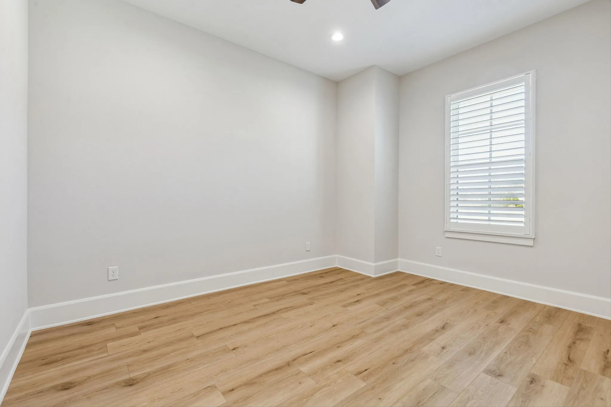 Single Family Residence For Sale in Collin County , 7706 Nocona Drive, Parker, Texas 75098, 5 Bedroom, 7 Bathroom, 4 Garage spaces, 5,232 Sqft, built in 2023, mls#21378118, Real Estate Agent in Parker, Homes For Sale in Collin county, Homes For Sale in Parker, Realtor in Parker Texas, Real Estate Brokerage Independent Realty Texas, Luminita Cordes Realtor