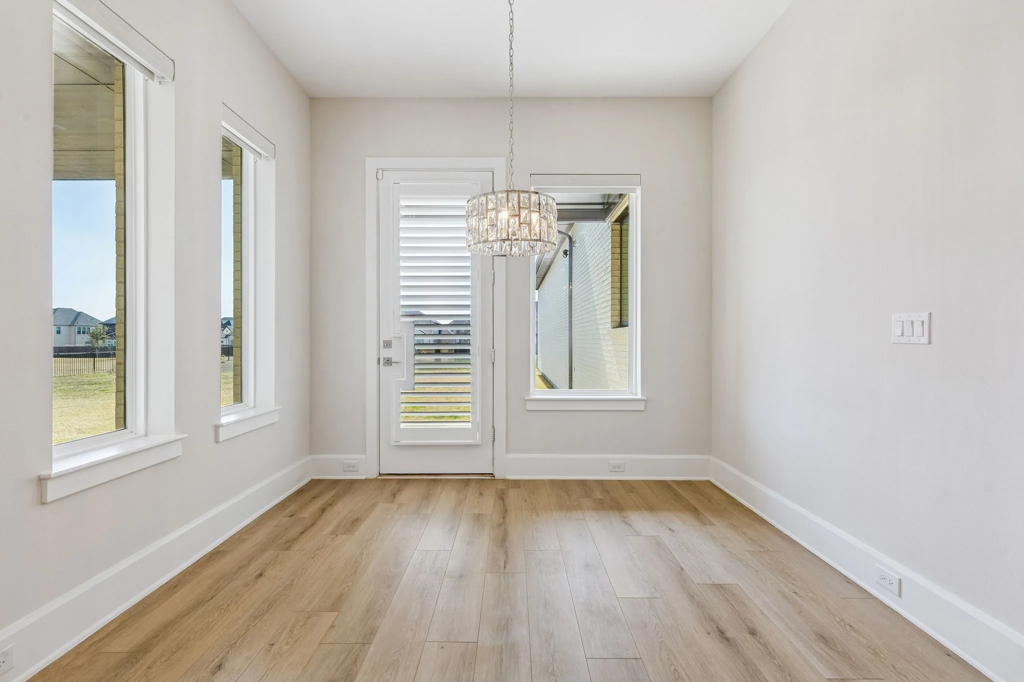 Single Family Residence For Sale in Collin County , 7706 Nocona Drive, Parker, Texas 75098, 5 Bedroom, 7 Bathroom, 4 Garage spaces, 5,232 Sqft, built in 2023, mls#21378118, Real Estate Agent in Parker, Homes For Sale in Collin county, Homes For Sale in Parker, Realtor in Parker Texas, Real Estate Brokerage Independent Realty Texas, Luminita Cordes Realtor