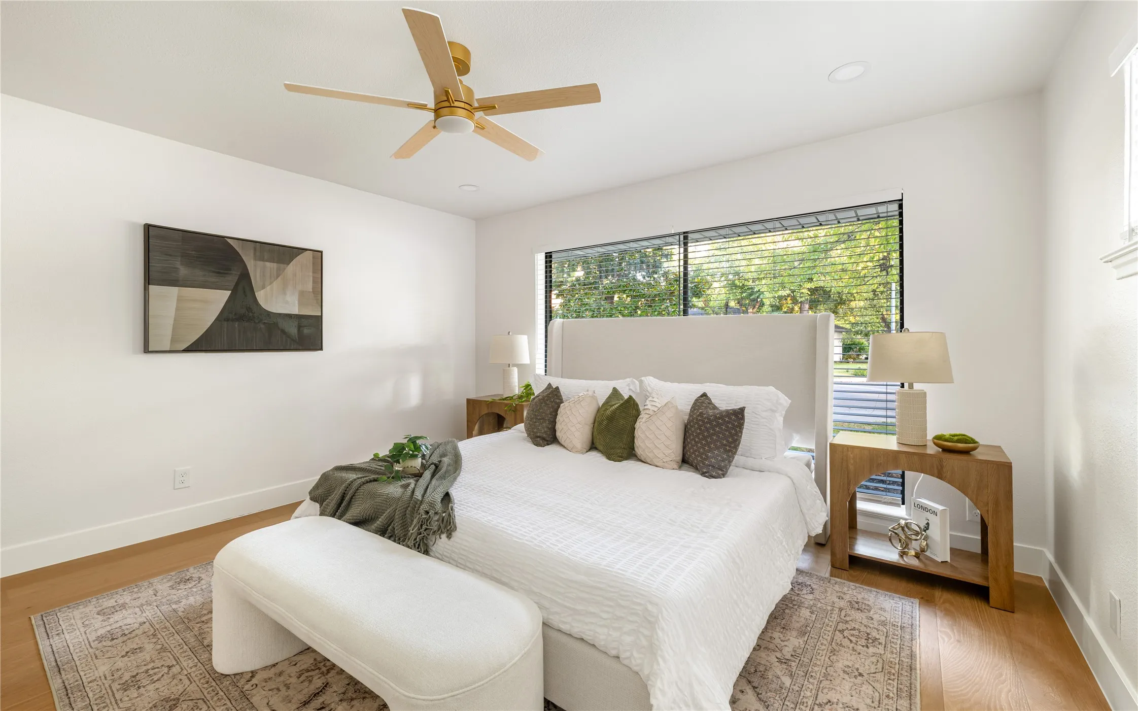 Single Family Residence For Sale in Dallas County , 7111 Wild Valley Drive, Dallas, Texas 75231, 3 Bedroom, 2 Bathroom, Garage spaces, 2,126 Sqft, built in 1956, mls#21375691, Real Estate Agent in Dallas, Homes For Sale in Dallas county, Homes For Sale in Dallas, Realtor in Dallas Texas, Real Estate Brokerage Independent Realty Texas, Luminita Cordes Realtor
