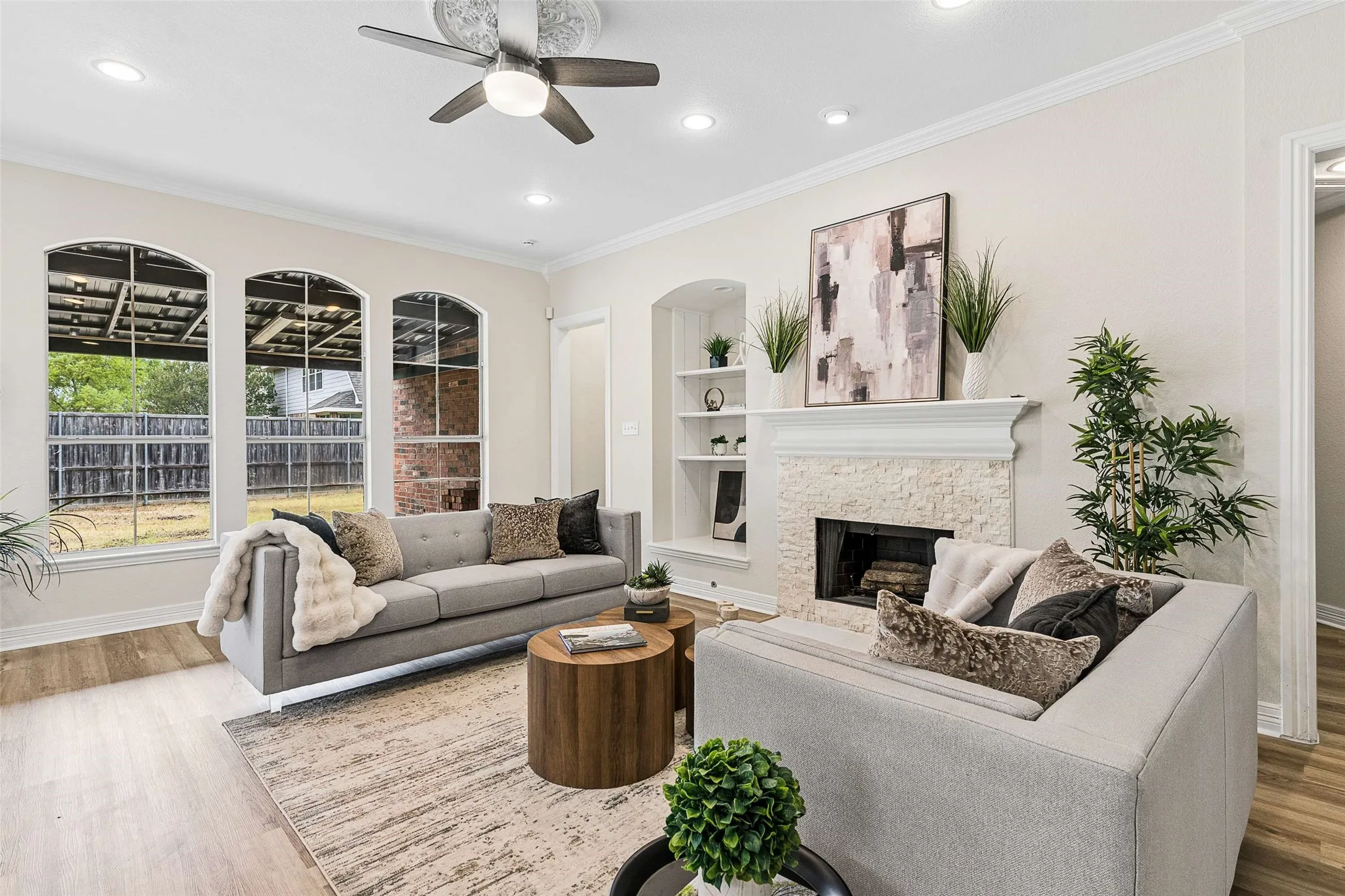 Single Family Residence For Sale in Dallas County , 633 Trail Lake Drive, Richardson, Texas 75081, 4 Bedroom, 2 Bathroom, 2 Garage spaces, 2,041 Sqft, built in 2001, mls#21378124, Real Estate Agent in Richardson, Homes For Sale in Dallas county, Homes For Sale in Richardson, Realtor in Richardson Texas, Real Estate Brokerage Independent Realty Texas, Luminita Cordes Realtor