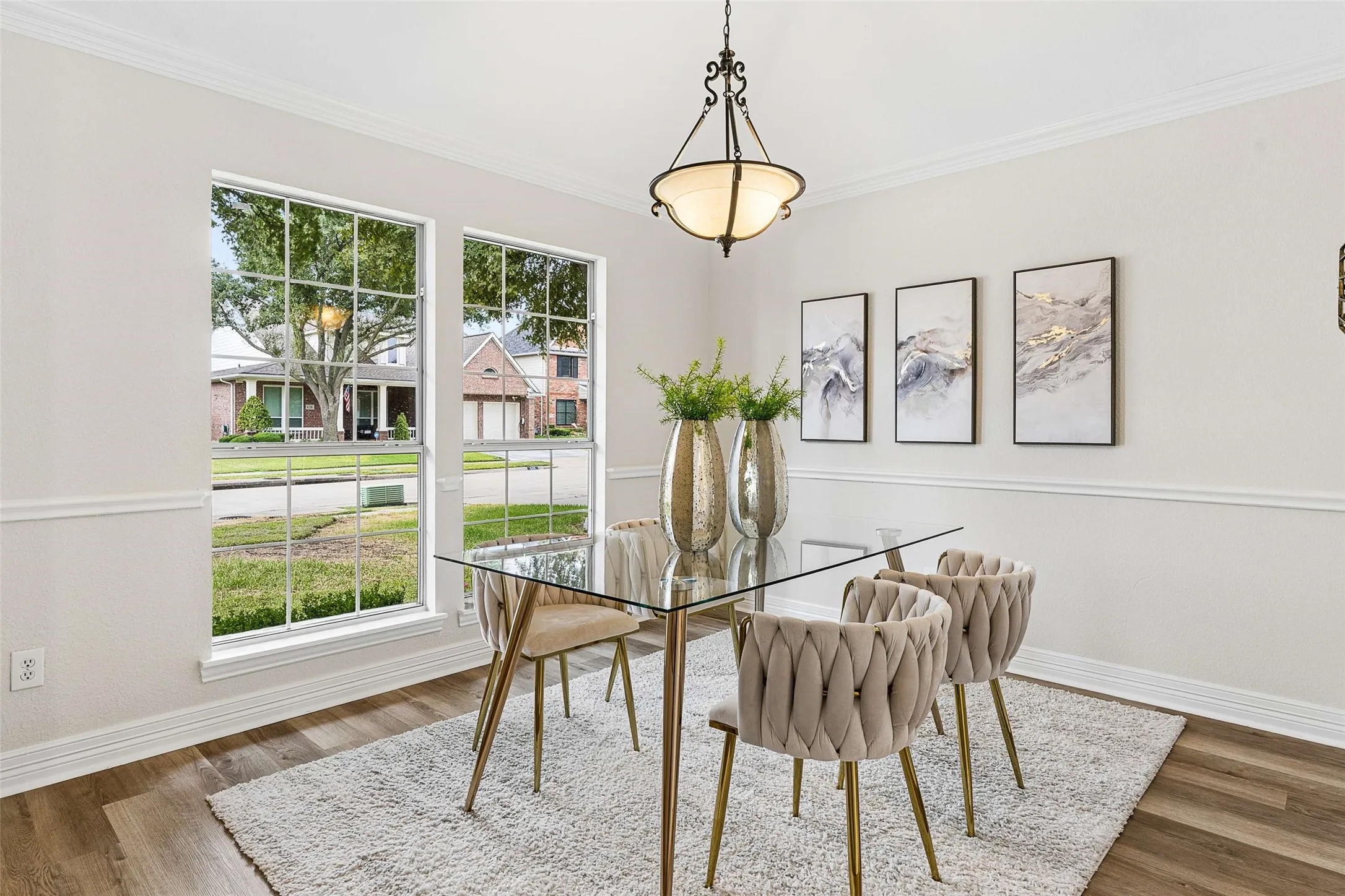 Single Family Residence For Sale in Dallas County , 633 Trail Lake Drive, Richardson, Texas 75081, 4 Bedroom, 2 Bathroom, 2 Garage spaces, 2,041 Sqft, built in 2001, mls#21378124, Real Estate Agent in Richardson, Homes For Sale in Dallas county, Homes For Sale in Richardson, Realtor in Richardson Texas, Real Estate Brokerage Independent Realty Texas, Luminita Cordes Realtor
