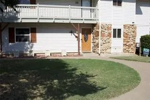 Condominium For Sale in Wise County , 109 Harbor Drive 105, Runaway Bay, Texas 76426, 3 Bedroom, 2 Bathroom, Garage spaces, 1,392 Sqft, built in 1965, mls#21377917, Real Estate Agent in Runaway Bay, Homes For Sale in Wise county, Homes For Sale in Runaway Bay, Realtor in Runaway Bay Texas, Real Estate Brokerage Independent Realty Texas, Luminita Cordes Realtor