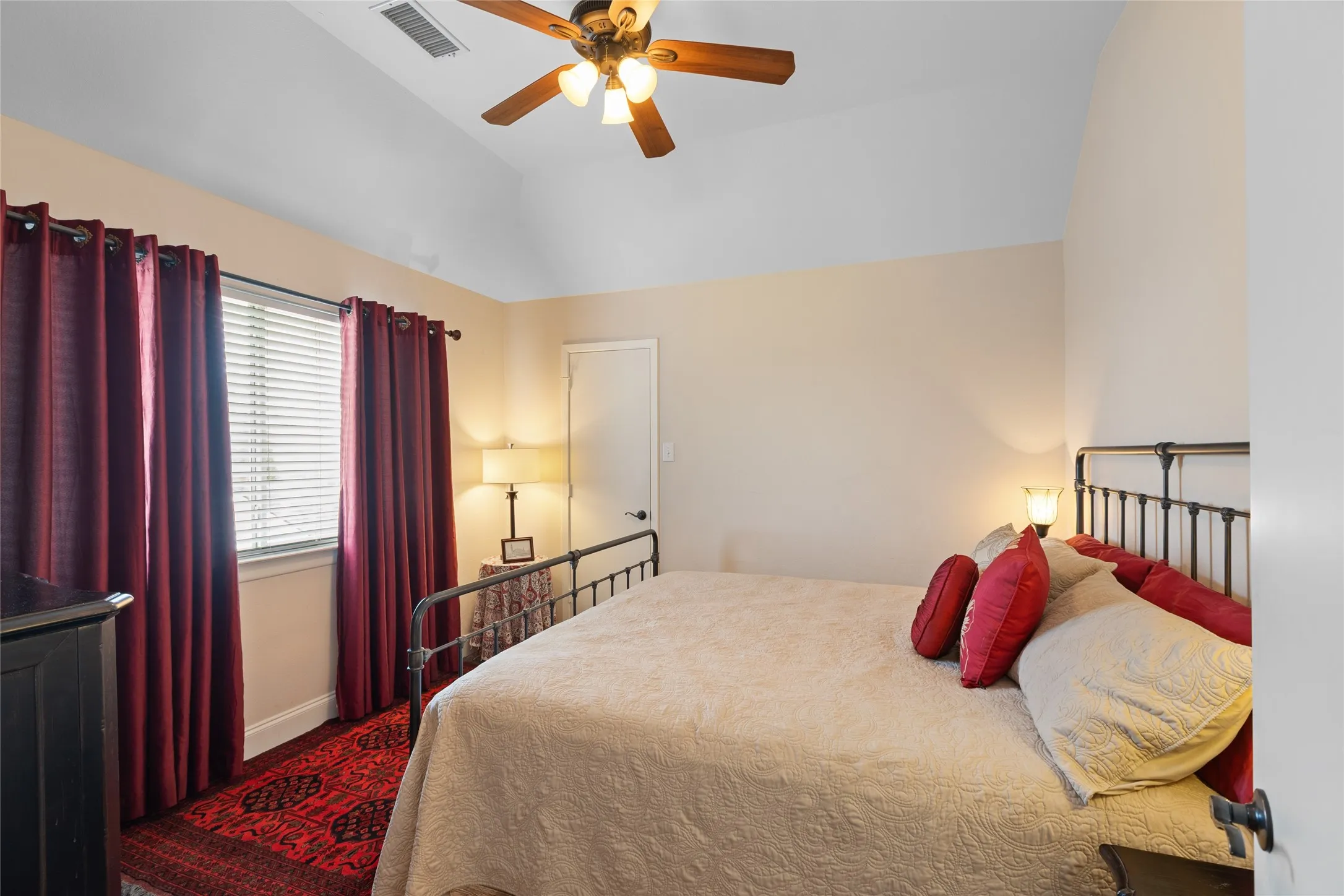 Upstairs Bedroom with walk in closet
