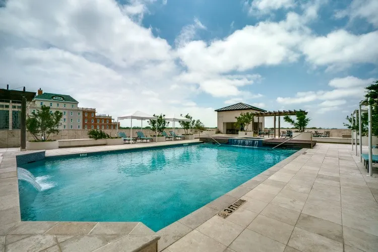 Condominium For Sale in Dallas County , 5909 Luther Lane 2104, Dallas, Texas 75225, 3 Bedroom, 3 Bathroom, 3 Garage spaces, 2,382 Sqft, built in 1983, mls#21378126, Real Estate Agent in Dallas, Homes For Sale in Dallas county, Homes For Sale in Dallas, Realtor in Dallas Texas, Real Estate Brokerage Independent Realty Texas, Luminita Cordes Realtor