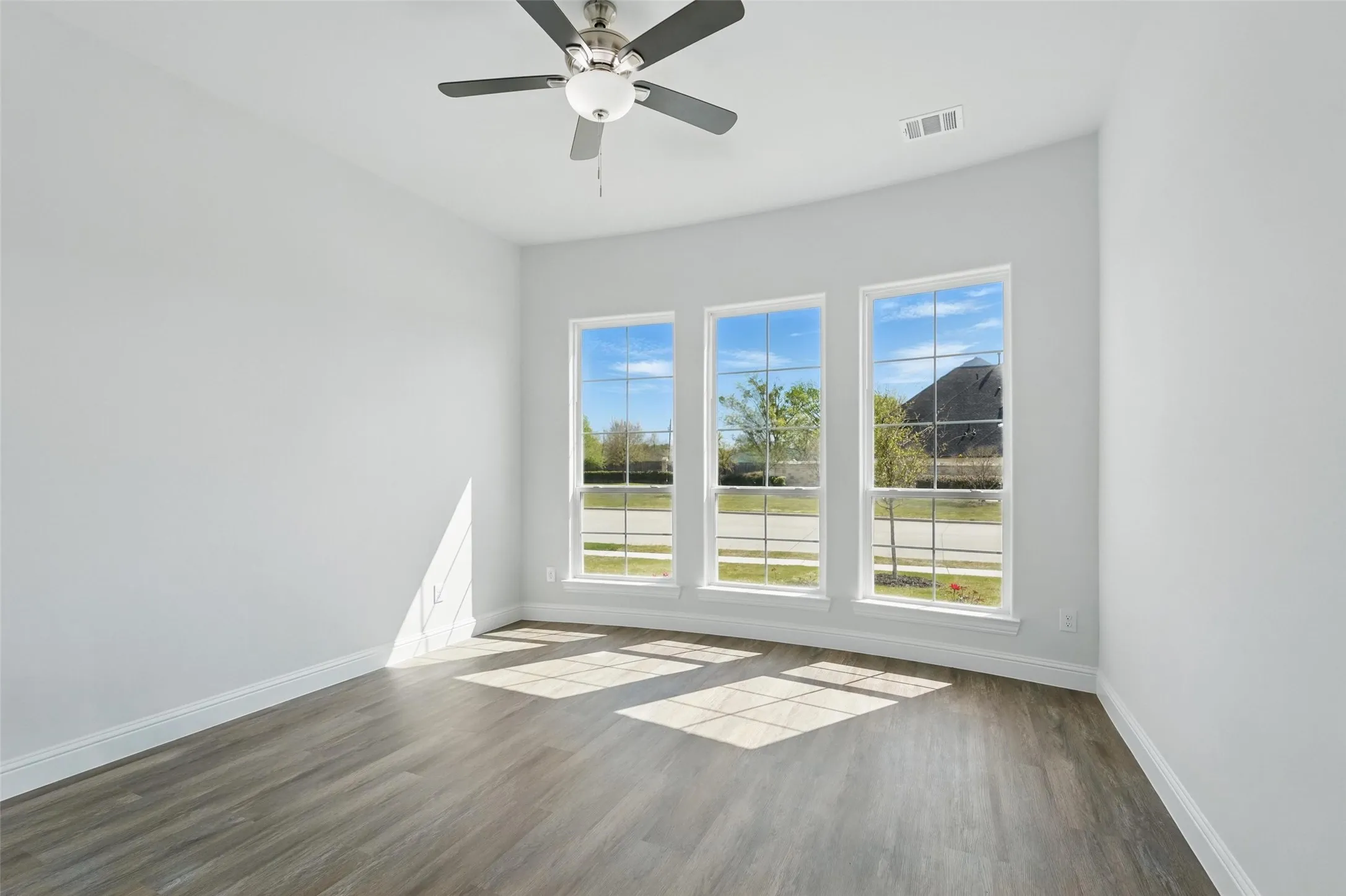 Single Family Residence For Sale in Collin County , 2609 Elaine Drive, Wylie, Texas 75098, 5 Bedroom, 6 Bathroom, 3 Garage spaces, 5,143 Sqft, built in 2025, mls#21377859, Real Estate Agent in Wylie, Homes For Sale in Collin county, Homes For Sale in Wylie, Realtor in Wylie Texas, Real Estate Brokerage Independent Realty Texas, Luminita Cordes Realtor