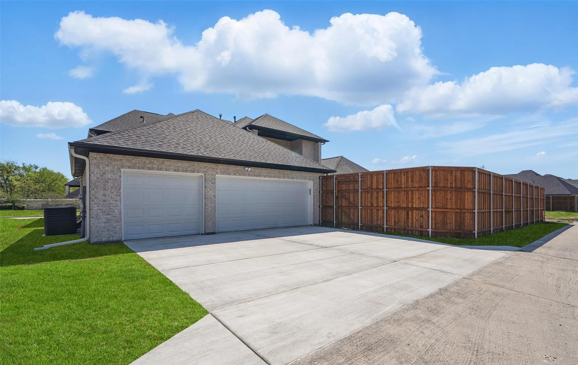 Single Family Residence For Sale in Collin County , 2609 Elaine Drive, Wylie, Texas 75098, 5 Bedroom, 6 Bathroom, 3 Garage spaces, 5,143 Sqft, built in 2025, mls#21377859, Real Estate Agent in Wylie, Homes For Sale in Collin county, Homes For Sale in Wylie, Realtor in Wylie Texas, Real Estate Brokerage Independent Realty Texas, Luminita Cordes Realtor
