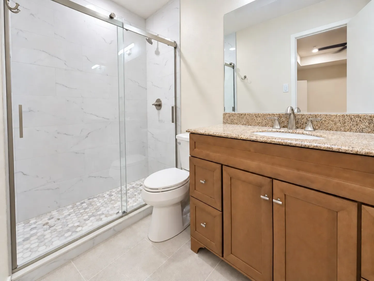Duplex For Rent in Collin County , 8897 Marilyn Drive, Frisco, Texas 75033, 2 Bedroom, 2 Bathroom, Garage spaces, 1,014 Sqft, built in 1983, mls#21378096, Real Estate Agent in Frisco, Homes For Rent in Collin county, Homes For Rent in Frisco, Realtor in Frisco Texas, Real Estate Brokerage Independent Realty Texas, Luminita Cordes Realtor