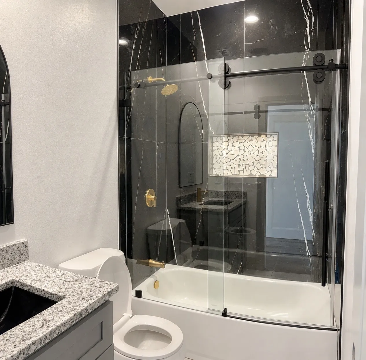 Single Family Residence For Sale in Johnson County , 207 Cotton Street, Alvarado, Texas 76009, 3 Bedroom, 2 Bathroom, 2 Garage spaces, 1,340 Sqft, built in 2026, mls#21376828, Real Estate Agent in Alvarado, Homes For Sale in Johnson county, Homes For Sale in Alvarado, Realtor in Alvarado Texas, Real Estate Brokerage Independent Realty Texas, Luminita Cordes Realtor
