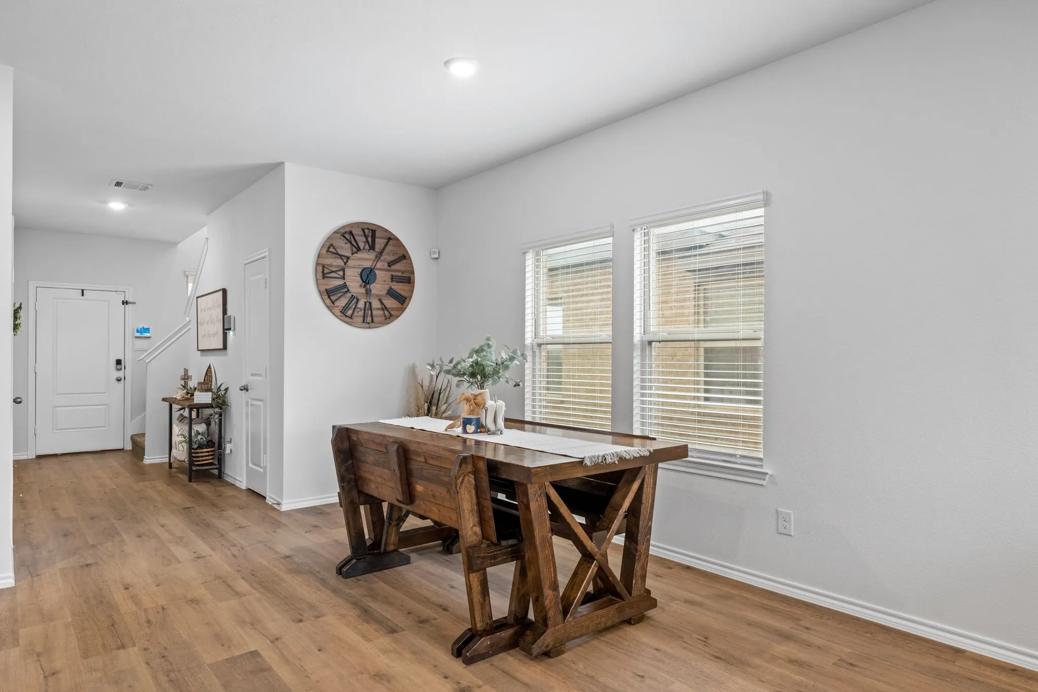 Single Family Residence For Sale in Collin County , 919 Sunrise Lane, Royse City, Texas 75189, 5 Bedroom, 3 Bathroom, 2 Garage spaces, 2,548 Sqft, built in 2023, mls#21378138, Real Estate Agent in Royse City, Homes For Sale in Collin county, Homes For Sale in Royse City, Realtor in Royse City Texas, Real Estate Brokerage Independent Realty Texas, Luminita Cordes Realtor