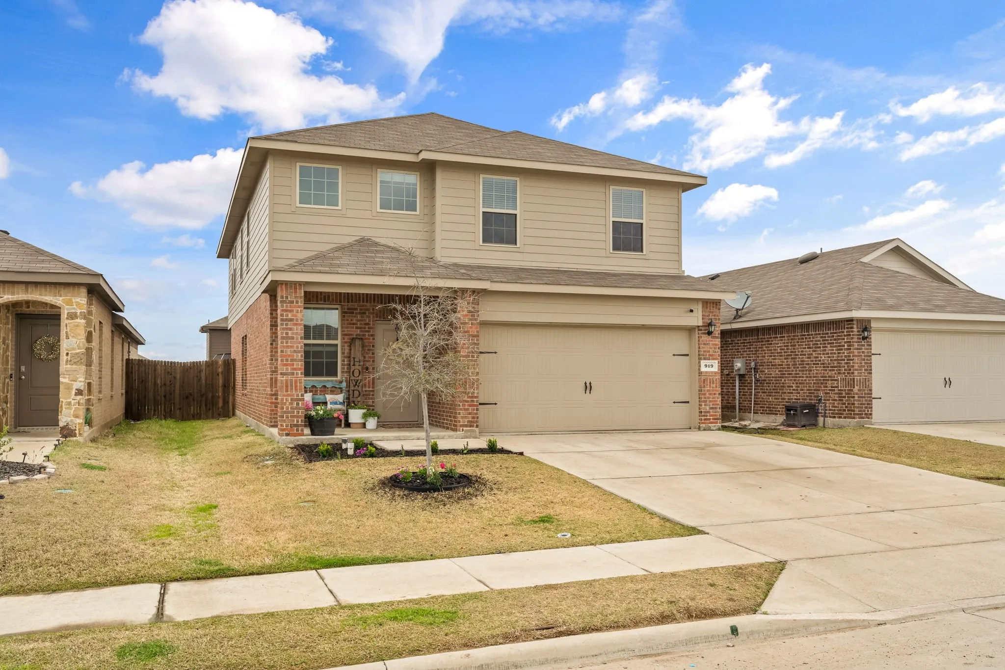 Single Family Residence For Sale in Collin County , 919 Sunrise Lane, Royse City, Texas 75189, 5 Bedroom, 3 Bathroom, 2 Garage spaces, 2,548 Sqft, built in 2023, mls#21378138, Real Estate Agent in Royse City, Homes For Sale in Collin county, Homes For Sale in Royse City, Realtor in Royse City Texas, Real Estate Brokerage Independent Realty Texas, Luminita Cordes Realtor