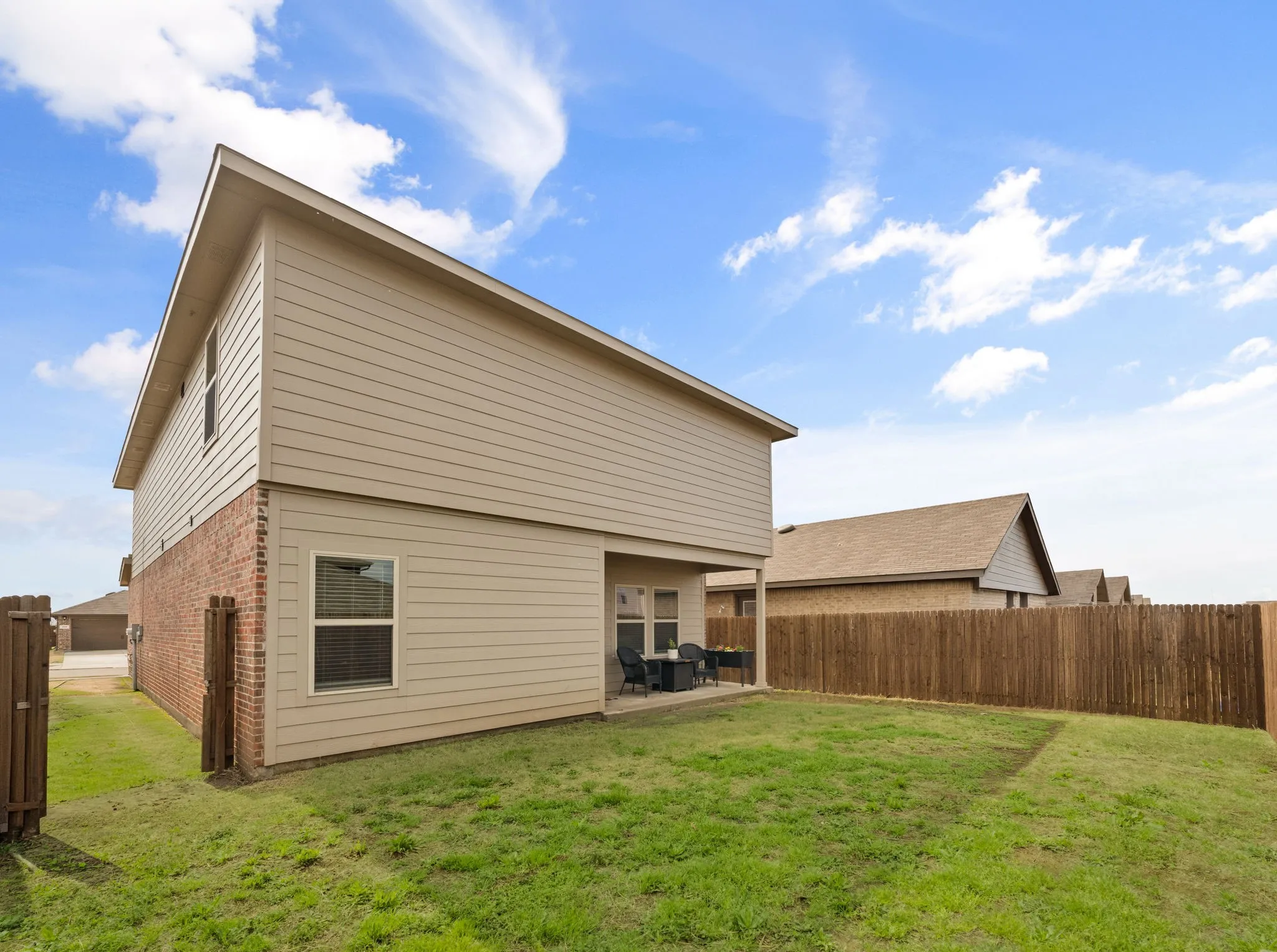 Single Family Residence For Sale in Collin County , 919 Sunrise Lane, Royse City, Texas 75189, 5 Bedroom, 3 Bathroom, 2 Garage spaces, 2,548 Sqft, built in 2023, mls#21378138, Real Estate Agent in Royse City, Homes For Sale in Collin county, Homes For Sale in Royse City, Realtor in Royse City Texas, Real Estate Brokerage Independent Realty Texas, Luminita Cordes Realtor