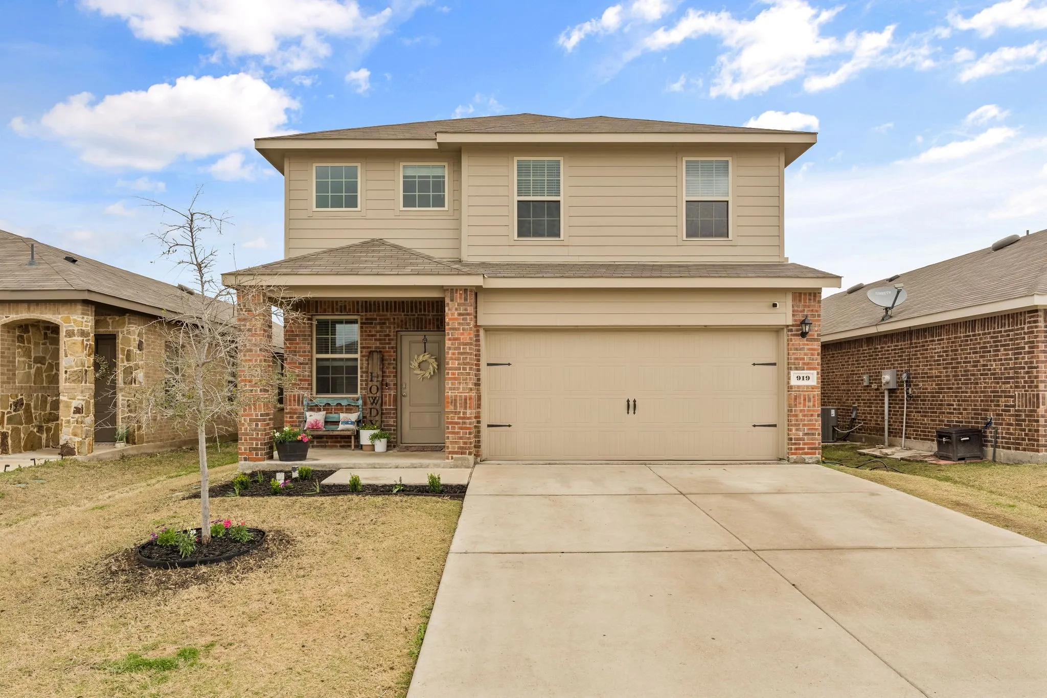 Single Family Residence For Sale in Collin County , 919 Sunrise Lane, Royse City, Texas 75189, 5 Bedroom, 3 Bathroom, 2 Garage spaces, 2,548 Sqft, built in 2023, mls#21378138, Real Estate Agent in Royse City, Homes For Sale in Collin county, Homes For Sale in Royse City, Realtor in Royse City Texas, Real Estate Brokerage Independent Realty Texas, Luminita Cordes Realtor
