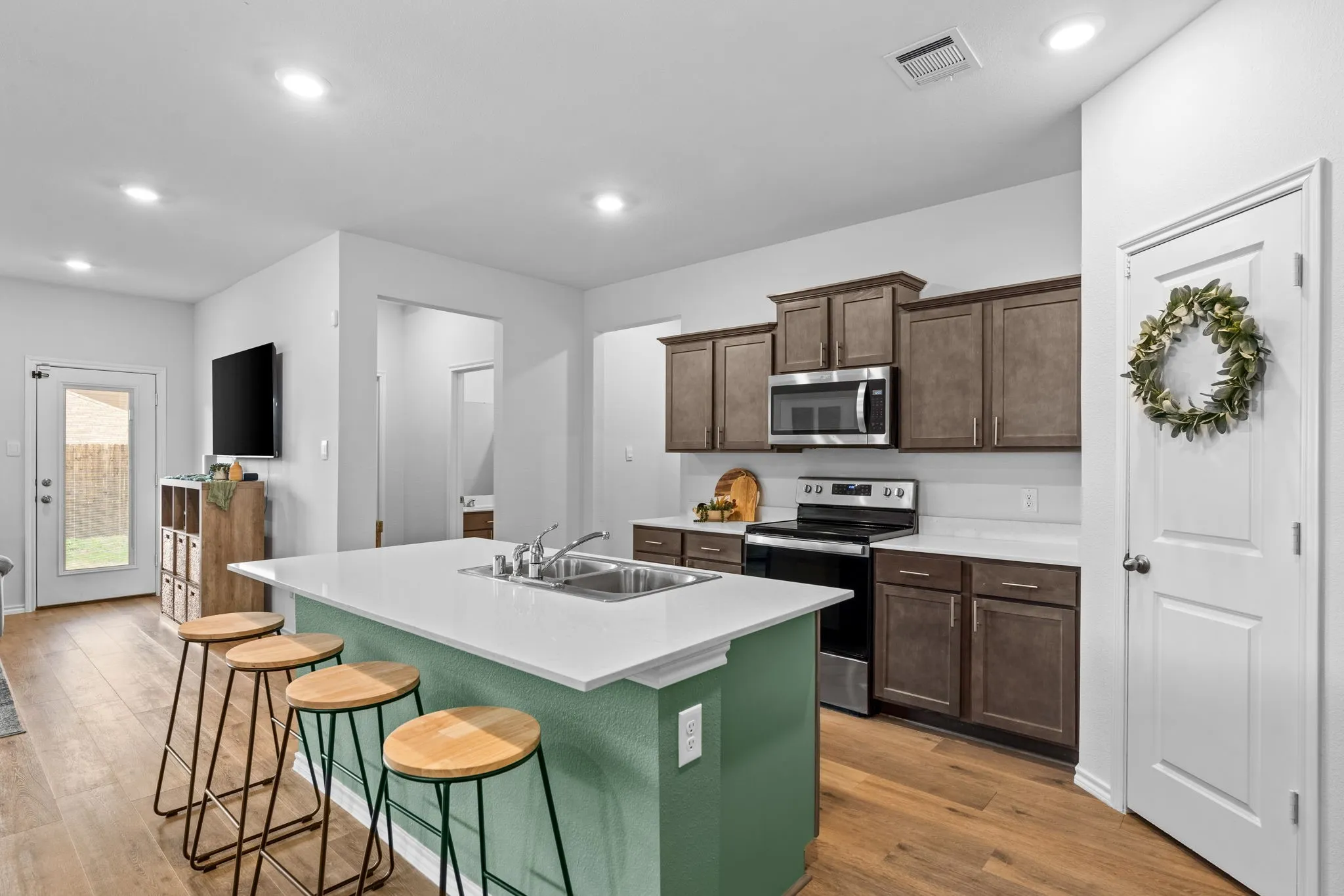 Single Family Residence For Sale in Collin County , 919 Sunrise Lane, Royse City, Texas 75189, 5 Bedroom, 3 Bathroom, 2 Garage spaces, 2,548 Sqft, built in 2023, mls#21378138, Real Estate Agent in Royse City, Homes For Sale in Collin county, Homes For Sale in Royse City, Realtor in Royse City Texas, Real Estate Brokerage Independent Realty Texas, Luminita Cordes Realtor