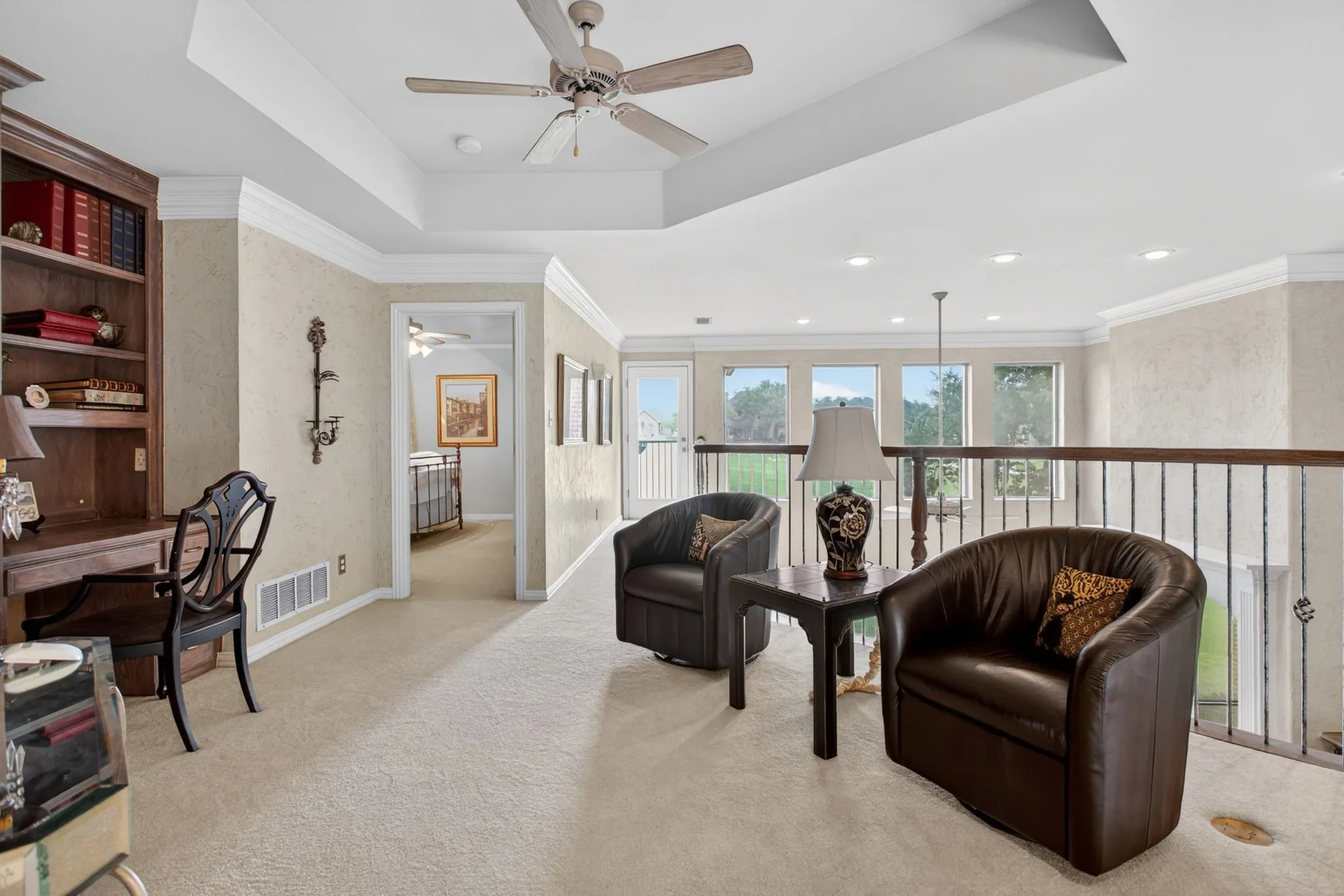 Single Family Residence For Sale in Tarrant County , 865 Thomas Crossing Drive, Fort Worth, Texas 76028, 4 Bedroom, 3 Bathroom, 3 Garage spaces, 3,371 Sqft, built in 1999, mls#21376531, Real Estate Agent in Fort Worth, Homes For Sale in Tarrant county, Homes For Sale in Fort Worth, Realtor in Fort Worth Texas, Real Estate Brokerage Independent Realty Texas, Luminita Cordes Realtor