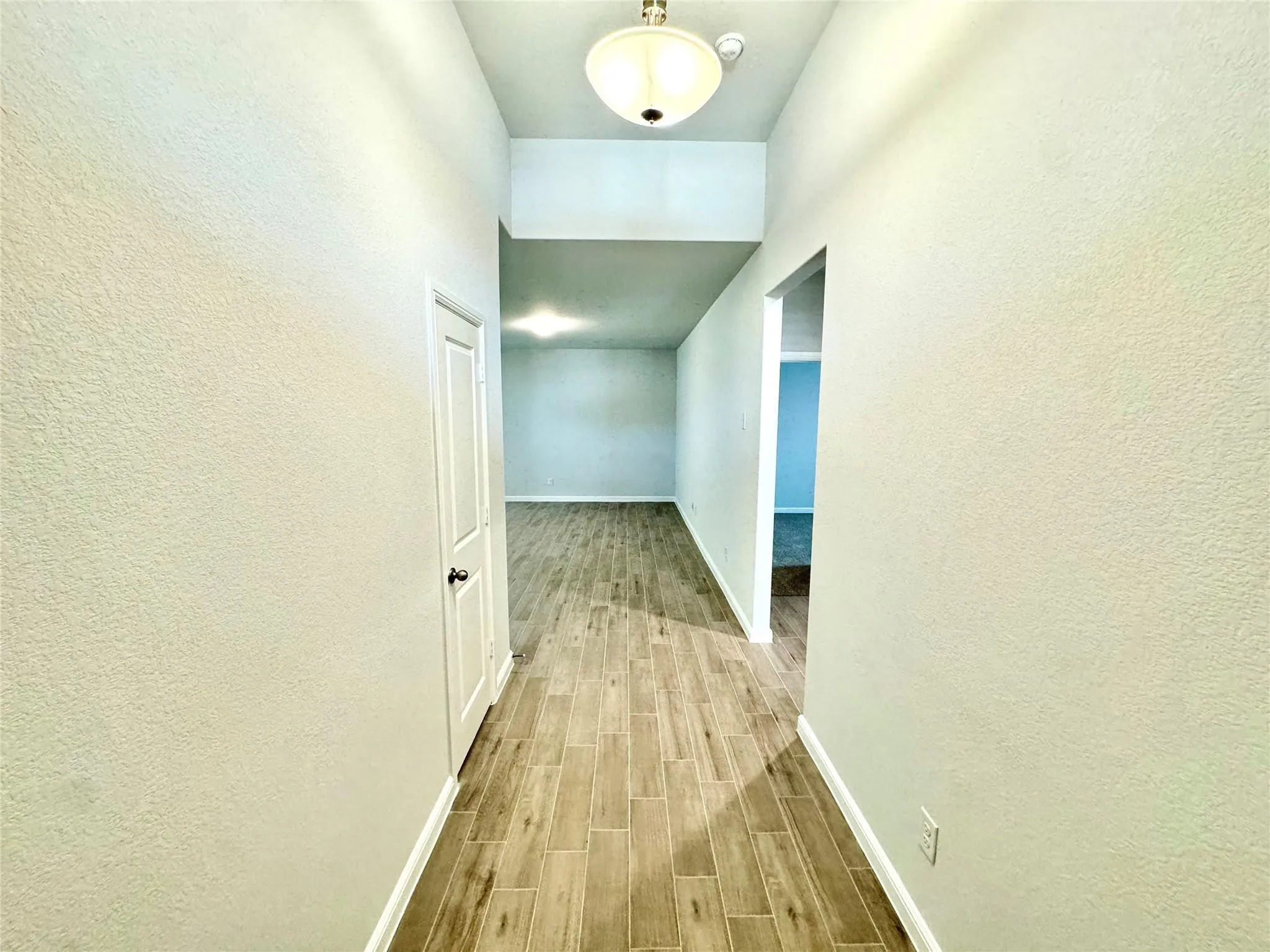 Single Family Residence For Rent in Tarrant County , 9653 Austin Hollow Road, Fort Worth, Texas 76036, 4 Bedroom, 2 Bathroom, 2 Garage spaces, 1,773 Sqft, built in 2024, mls#21378139, Real Estate Agent in Fort Worth, Homes For Rent in Tarrant county, Homes For Rent in Fort Worth, Realtor in Fort Worth Texas, Real Estate Brokerage Independent Realty Texas, Luminita Cordes Realtor