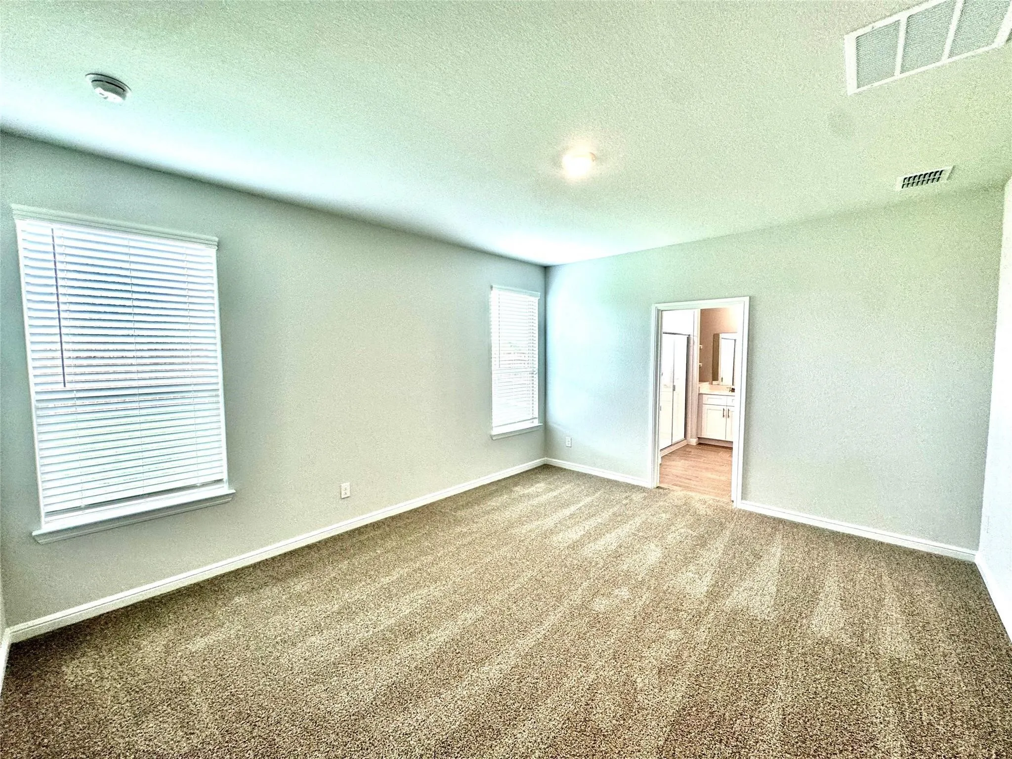 Single Family Residence For Rent in Tarrant County , 9653 Austin Hollow Road, Fort Worth, Texas 76036, 4 Bedroom, 2 Bathroom, 2 Garage spaces, 1,773 Sqft, built in 2024, mls#21378139, Real Estate Agent in Fort Worth, Homes For Rent in Tarrant county, Homes For Rent in Fort Worth, Realtor in Fort Worth Texas, Real Estate Brokerage Independent Realty Texas, Luminita Cordes Realtor