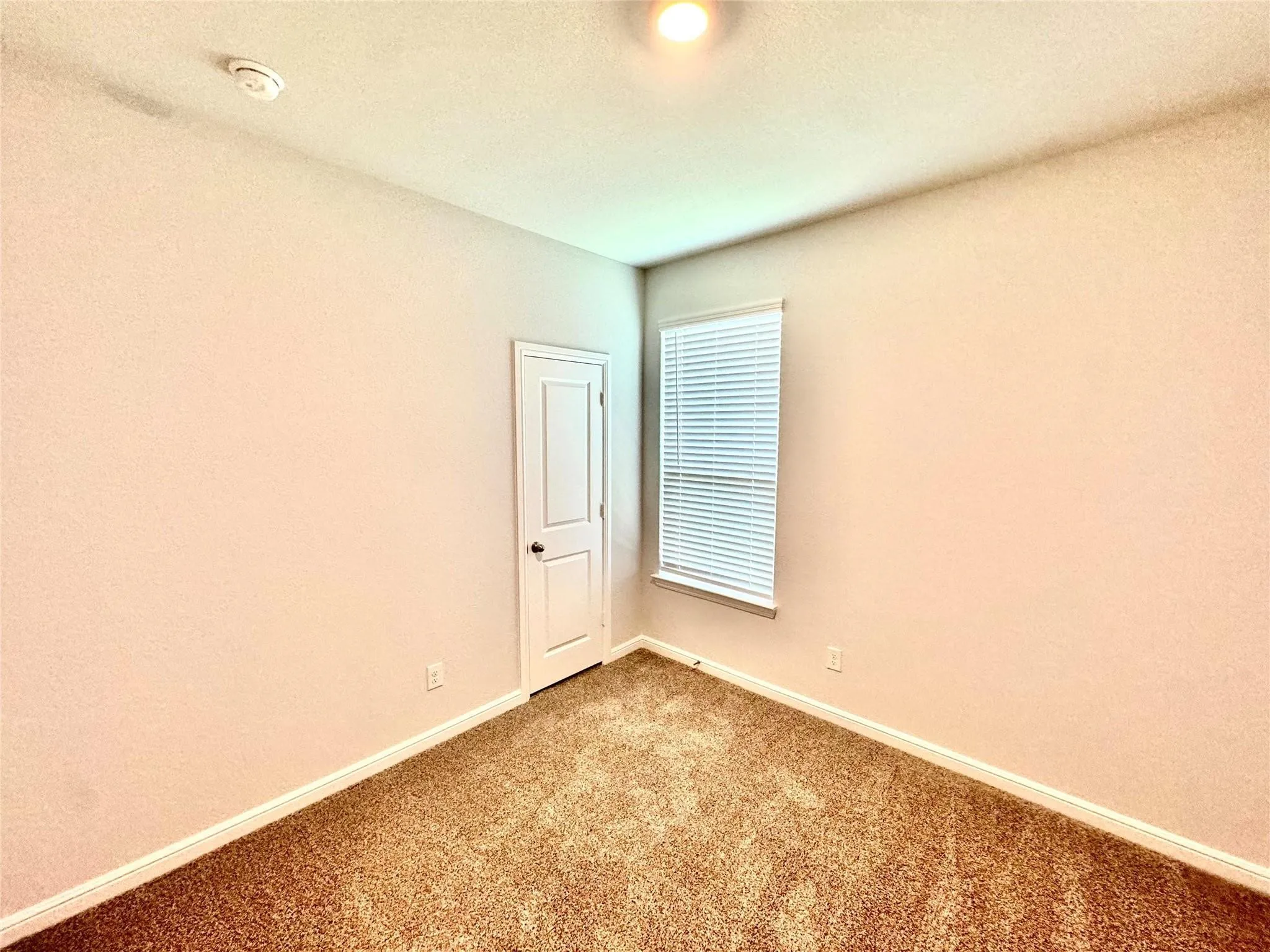 Single Family Residence For Rent in Tarrant County , 9653 Austin Hollow Road, Fort Worth, Texas 76036, 4 Bedroom, 2 Bathroom, 2 Garage spaces, 1,773 Sqft, built in 2024, mls#21378139, Real Estate Agent in Fort Worth, Homes For Rent in Tarrant county, Homes For Rent in Fort Worth, Realtor in Fort Worth Texas, Real Estate Brokerage Independent Realty Texas, Luminita Cordes Realtor