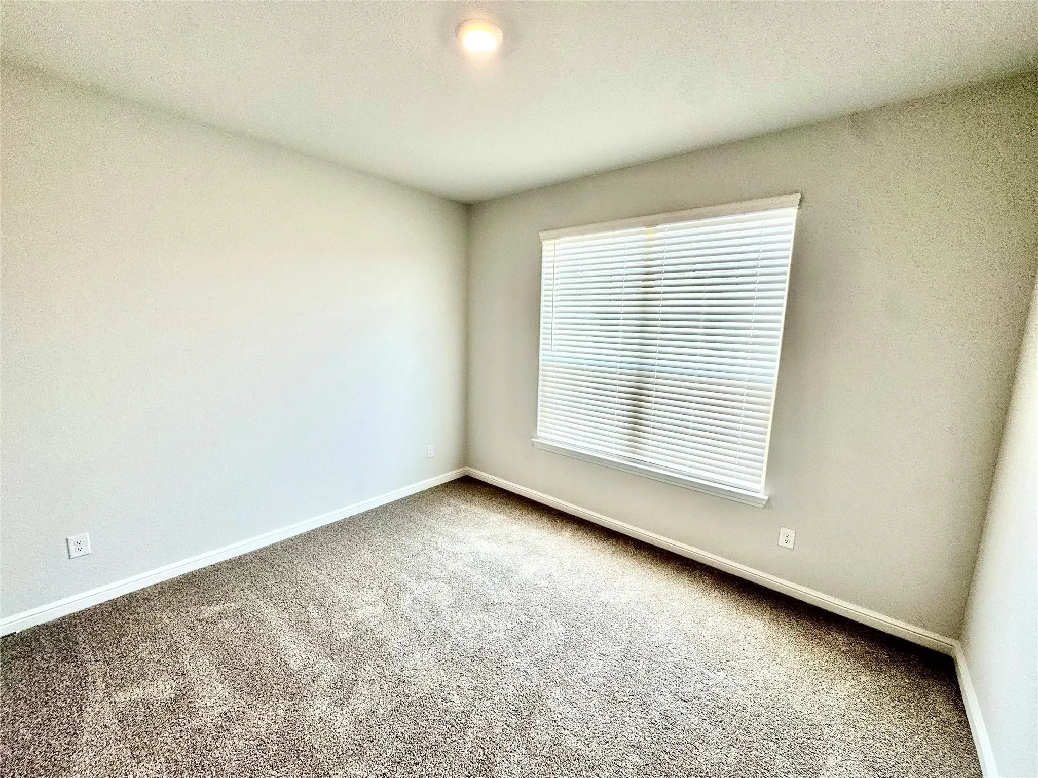 Single Family Residence For Rent in Tarrant County , 9653 Austin Hollow Road, Fort Worth, Texas 76036, 4 Bedroom, 2 Bathroom, 2 Garage spaces, 1,773 Sqft, built in 2024, mls#21378139, Real Estate Agent in Fort Worth, Homes For Rent in Tarrant county, Homes For Rent in Fort Worth, Realtor in Fort Worth Texas, Real Estate Brokerage Independent Realty Texas, Luminita Cordes Realtor