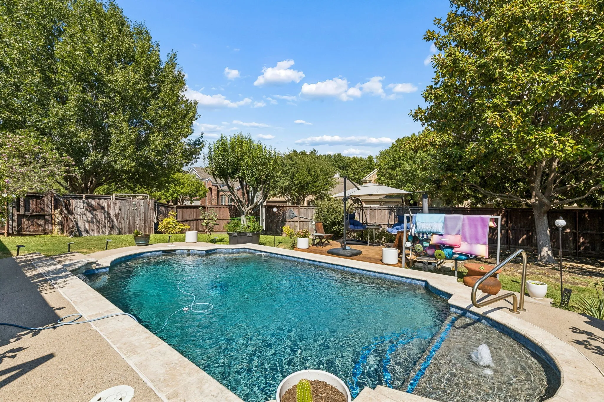 Single Family Residence For Sale in Collin County , 5301 Binbranch Lane, Mc Kinney, Texas 75071, 3 Bedroom, 2 Bathroom, 2 Garage spaces, 2,285 Sqft, built in 2005, mls#21366581, Real Estate Agent in Mc Kinney, Homes For Sale in Collin county, Homes For Sale in Mc Kinney, Realtor in Mc Kinney Texas, Real Estate Brokerage Independent Realty Texas, Luminita Cordes Realtor