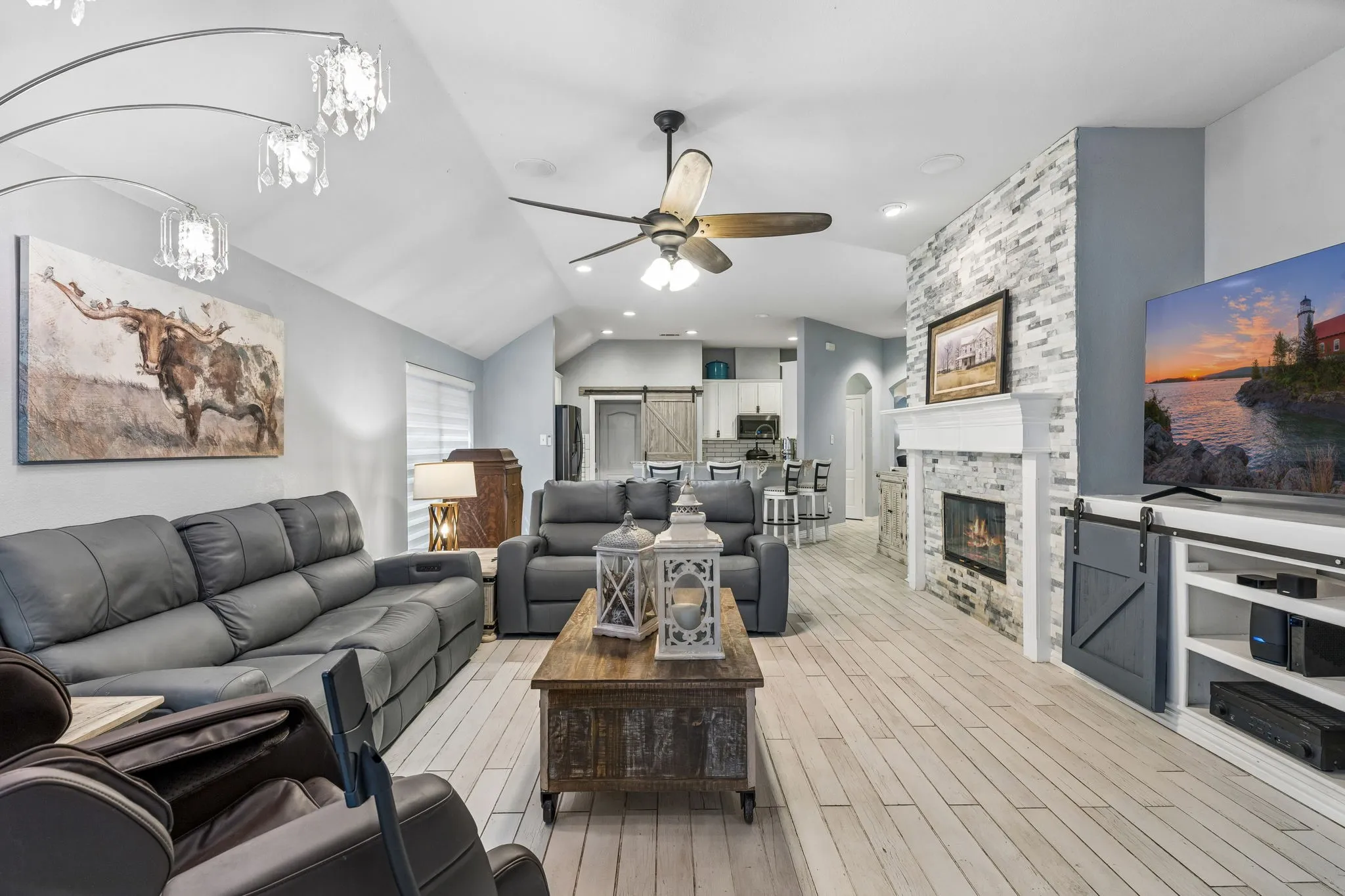 Single Family Residence For Sale in Collin County , 5301 Binbranch Lane, Mc Kinney, Texas 75071, 3 Bedroom, 2 Bathroom, 2 Garage spaces, 2,285 Sqft, built in 2005, mls#21366581, Real Estate Agent in Mc Kinney, Homes For Sale in Collin county, Homes For Sale in Mc Kinney, Realtor in Mc Kinney Texas, Real Estate Brokerage Independent Realty Texas, Luminita Cordes Realtor
