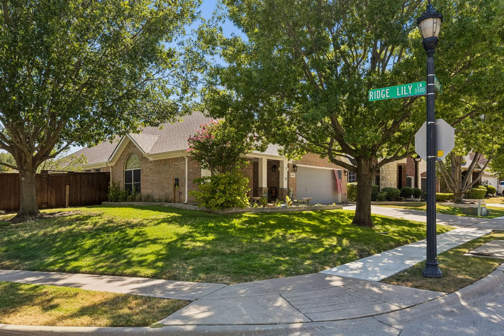 Single Family Residence For Sale in Collin County , 5301 Binbranch Lane, Mc Kinney, Texas 75071, 3 Bedroom, 2 Bathroom, 2 Garage spaces, 2,285 Sqft, built in 2005, mls#21366581, Real Estate Agent in Mc Kinney, Homes For Sale in Collin county, Homes For Sale in Mc Kinney, Realtor in Mc Kinney Texas, Real Estate Brokerage Independent Realty Texas, Luminita Cordes Realtor