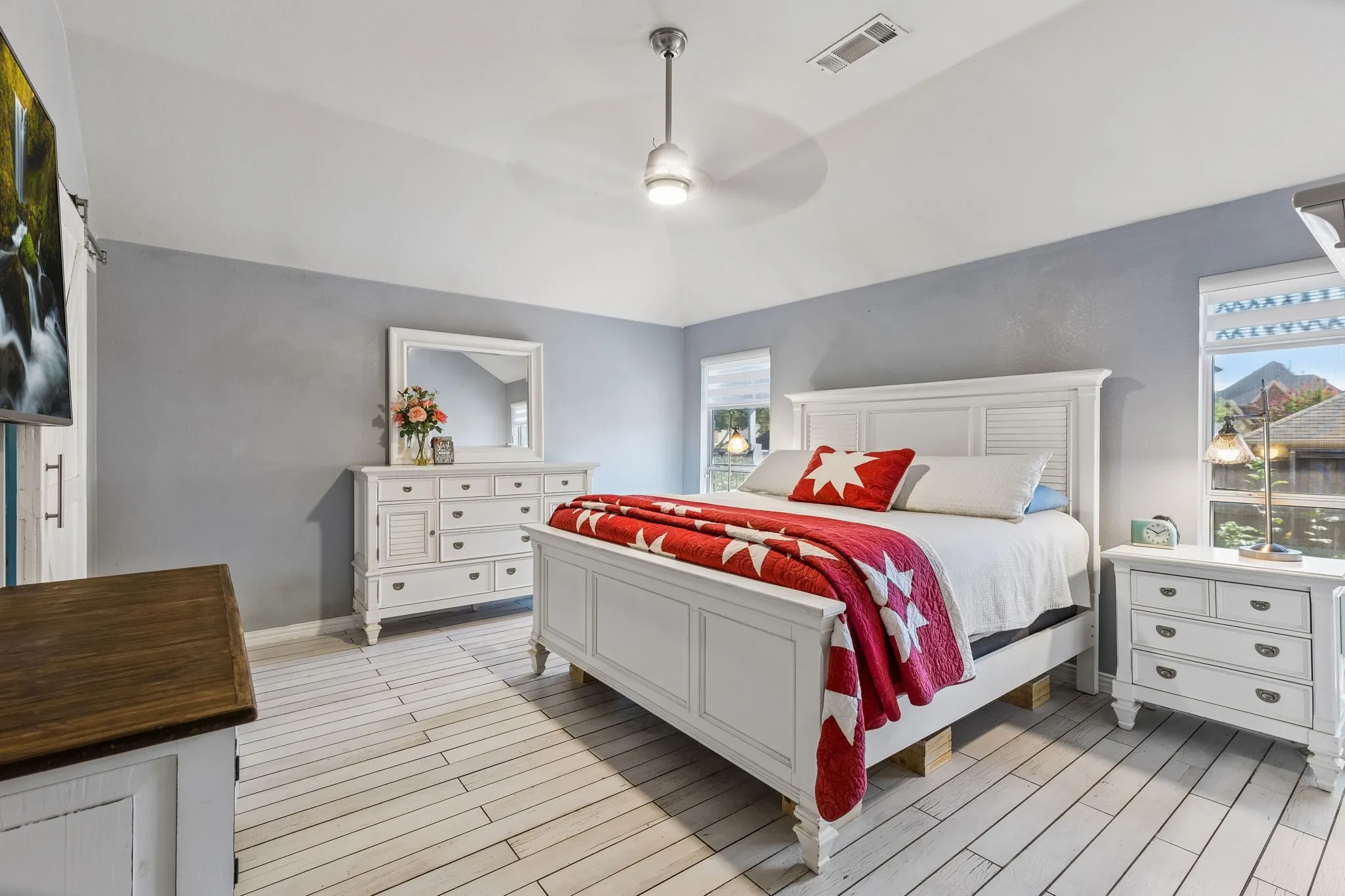 Single Family Residence For Sale in Collin County , 5301 Binbranch Lane, Mc Kinney, Texas 75071, 3 Bedroom, 2 Bathroom, 2 Garage spaces, 2,285 Sqft, built in 2005, mls#21366581, Real Estate Agent in Mc Kinney, Homes For Sale in Collin county, Homes For Sale in Mc Kinney, Realtor in Mc Kinney Texas, Real Estate Brokerage Independent Realty Texas, Luminita Cordes Realtor