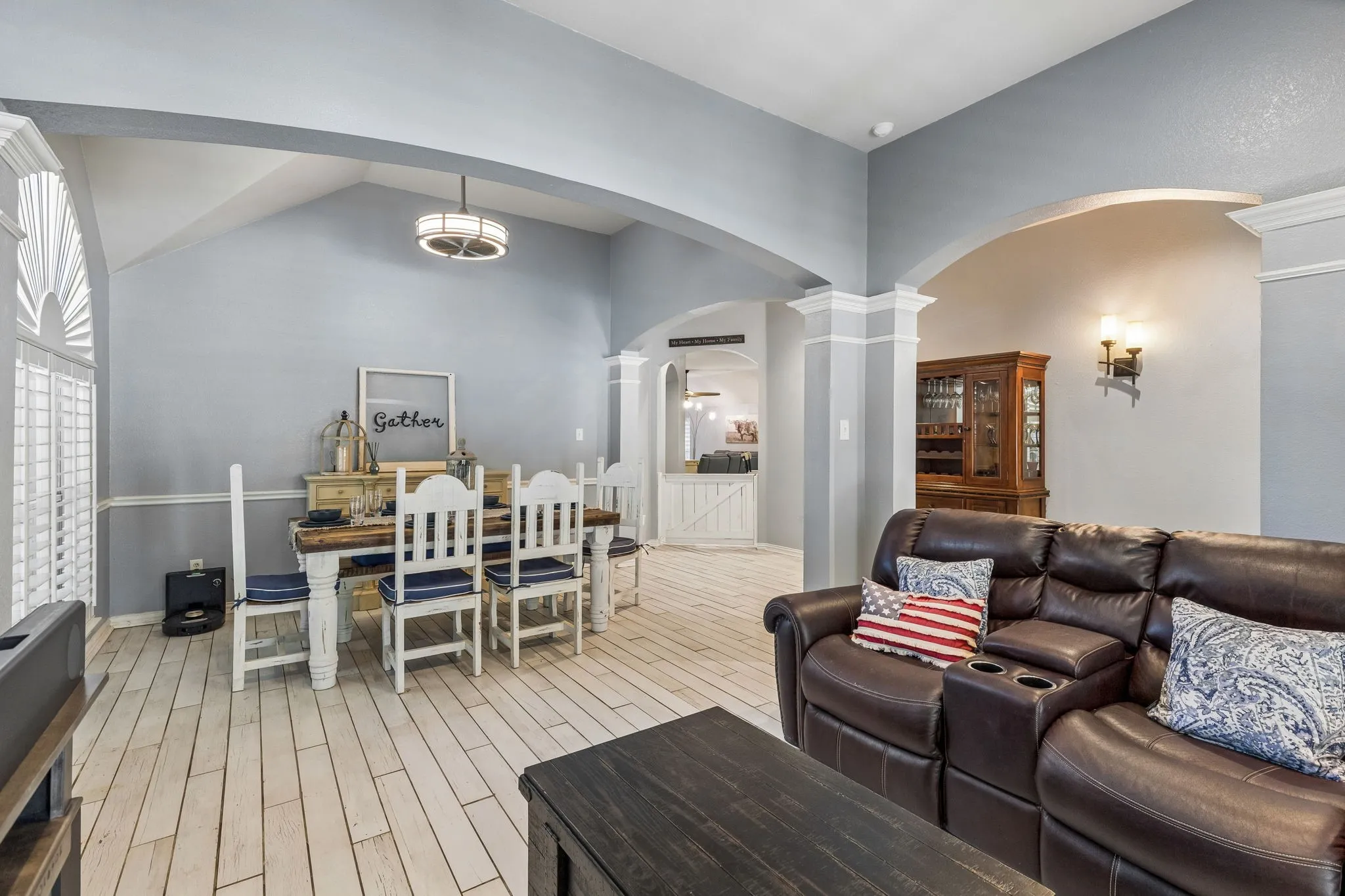 Single Family Residence For Sale in Collin County , 5301 Binbranch Lane, Mc Kinney, Texas 75071, 3 Bedroom, 2 Bathroom, 2 Garage spaces, 2,285 Sqft, built in 2005, mls#21366581, Real Estate Agent in Mc Kinney, Homes For Sale in Collin county, Homes For Sale in Mc Kinney, Realtor in Mc Kinney Texas, Real Estate Brokerage Independent Realty Texas, Luminita Cordes Realtor
