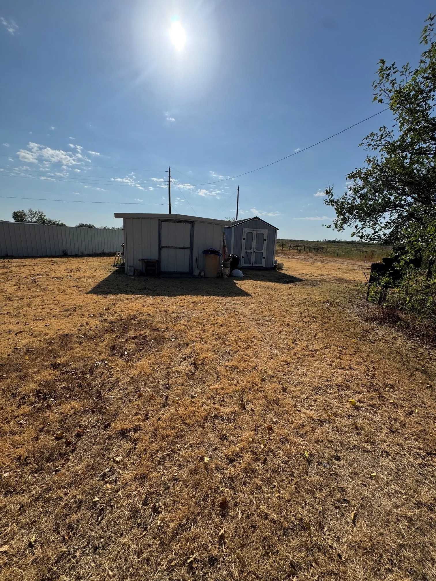 Single Family Residence For Sale in Hardeman County , 20 Elbert Heights Street, Quanah, Texas 79252, 3 Bedroom, 2 Bathroom, Garage spaces, 2,415 Sqft, built in 1965, mls#21378147, Real Estate Agent in Quanah, Homes For Sale in Hardeman county, Homes For Sale in Quanah, Realtor in Quanah Texas, Real Estate Brokerage Independent Realty Texas, Luminita Cordes Realtor