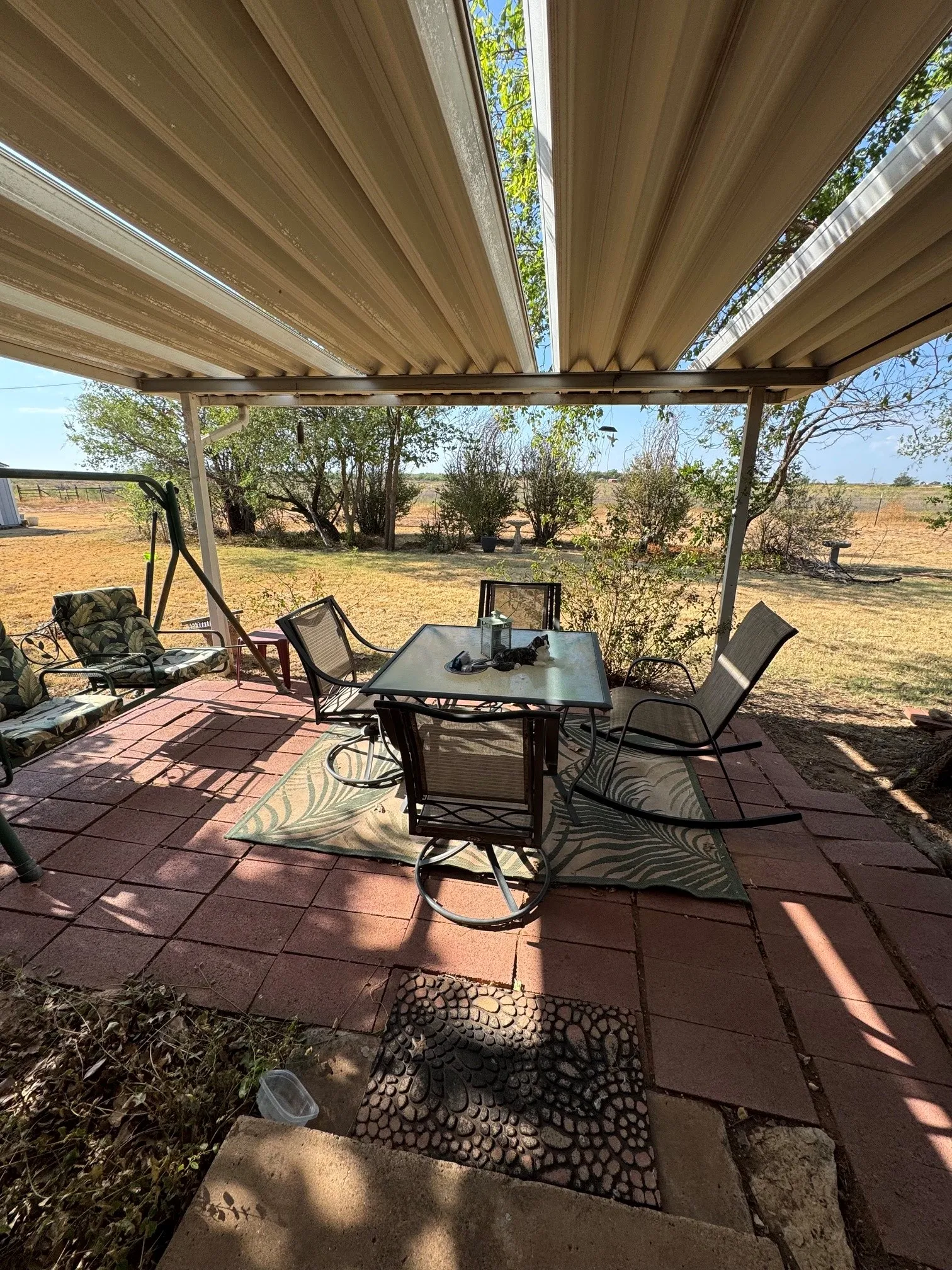 Single Family Residence For Sale in Hardeman County , 20 Elbert Heights Street, Quanah, Texas 79252, 3 Bedroom, 2 Bathroom, Garage spaces, 2,415 Sqft, built in 1965, mls#21378147, Real Estate Agent in Quanah, Homes For Sale in Hardeman county, Homes For Sale in Quanah, Realtor in Quanah Texas, Real Estate Brokerage Independent Realty Texas, Luminita Cordes Realtor