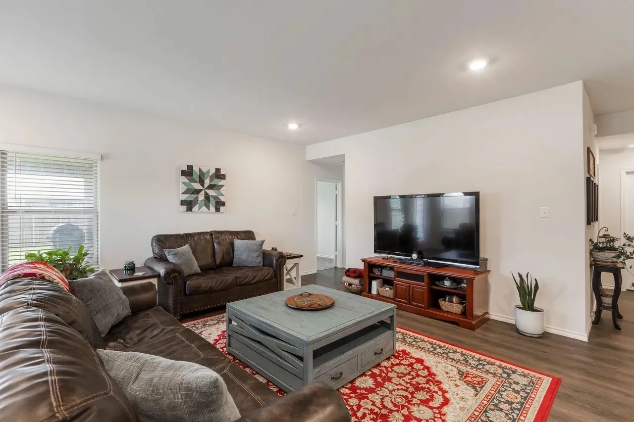 Single Family Residence For Rent in Hunt County , 2952 Goodrich Street, Royse City, Texas 75189, 4 Bedroom, 2 Bathroom, 2 Garage spaces, 2,087 Sqft, built in 2021, mls#21378148, Real Estate Agent in Royse City, Homes For Rent in Hunt county, Homes For Rent in Royse City, Realtor in Royse City Texas, Real Estate Brokerage Independent Realty Texas, Luminita Cordes Realtor