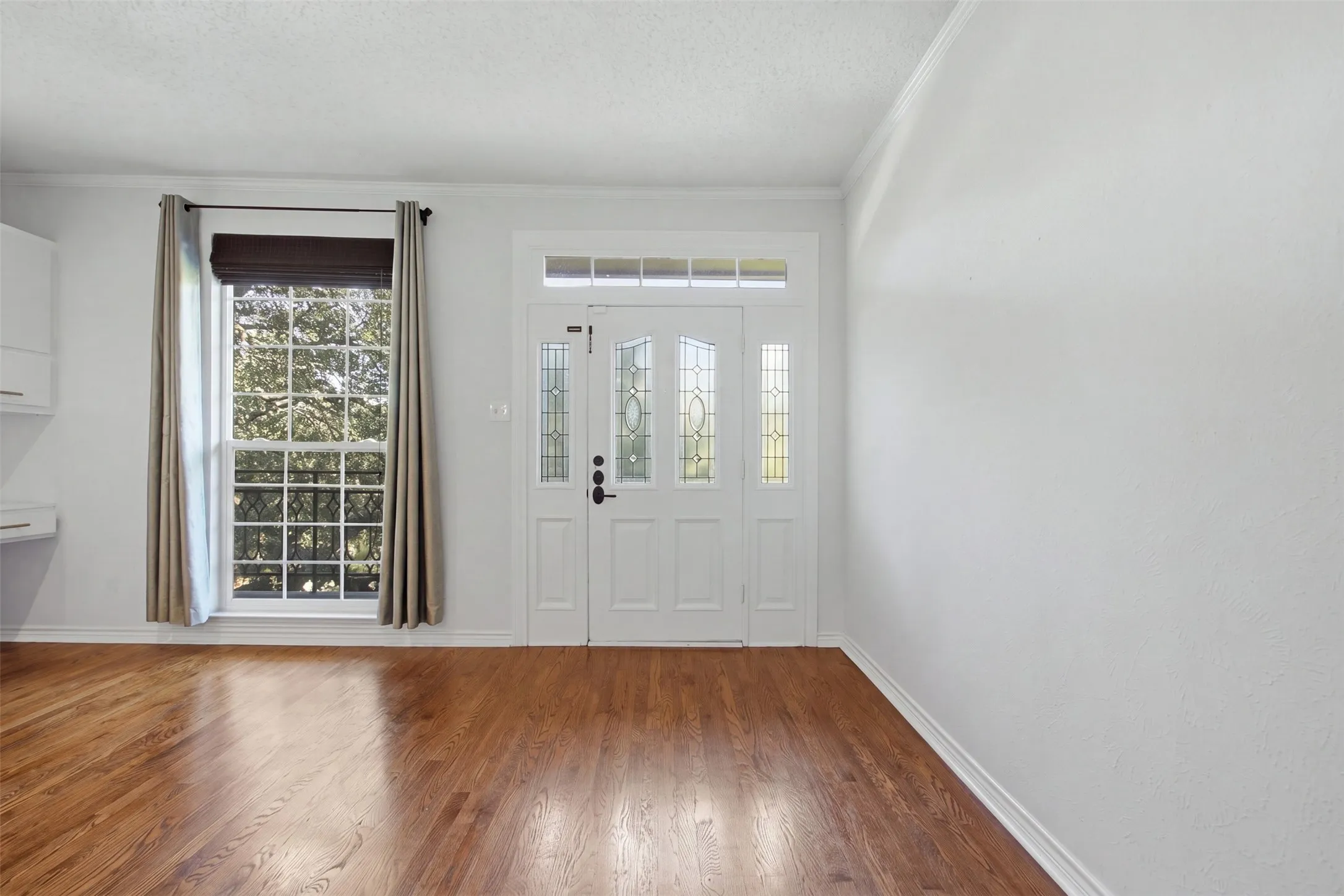 Condominium For Rent in Dallas County , 6318 Richmond Avenue 2304, Dallas, Texas 75214, 2 Bedroom, 2 Bathroom, Garage spaces, 1,018 Sqft, built in 1984, mls#21362399, Real Estate Agent in Dallas, Homes For Rent in Dallas county, Homes For Rent in Dallas, Realtor in Dallas Texas, Real Estate Brokerage Independent Realty Texas, Luminita Cordes Realtor