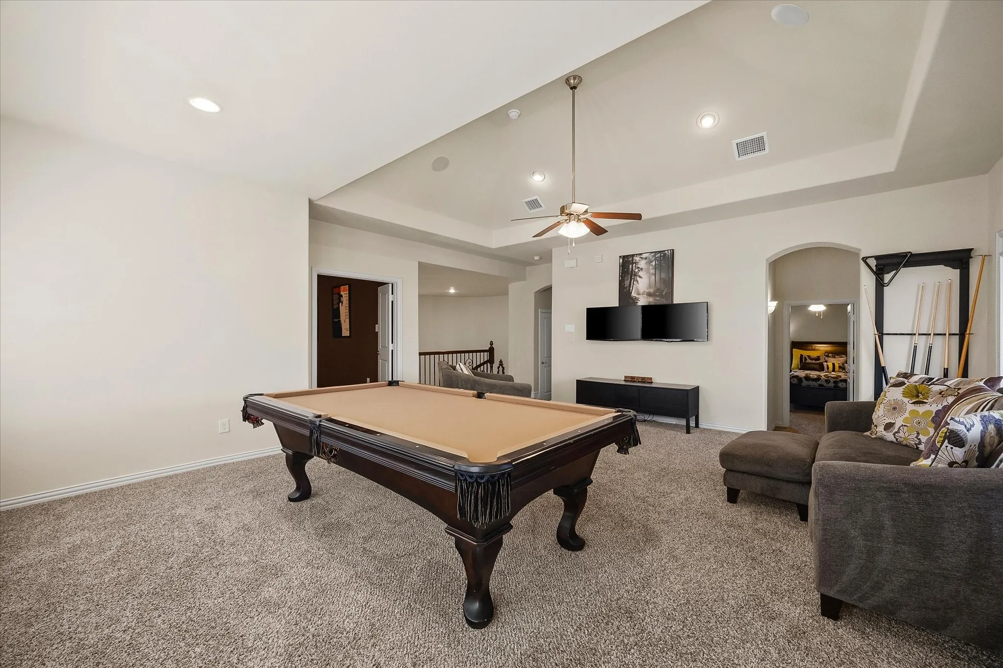 Single Family Residence For Sale in Denton County , 7288 Champagne Drive, Frisco, Texas 75034, 4 Bedroom, 5 Bathroom, 3 Garage spaces, 4,269 Sqft, built in 2015, mls#21365092, Real Estate Agent in Frisco, Homes For Sale in Denton county, Homes For Sale in Frisco, Realtor in Frisco Texas, Real Estate Brokerage Independent Realty Texas, Luminita Cordes Realtor
