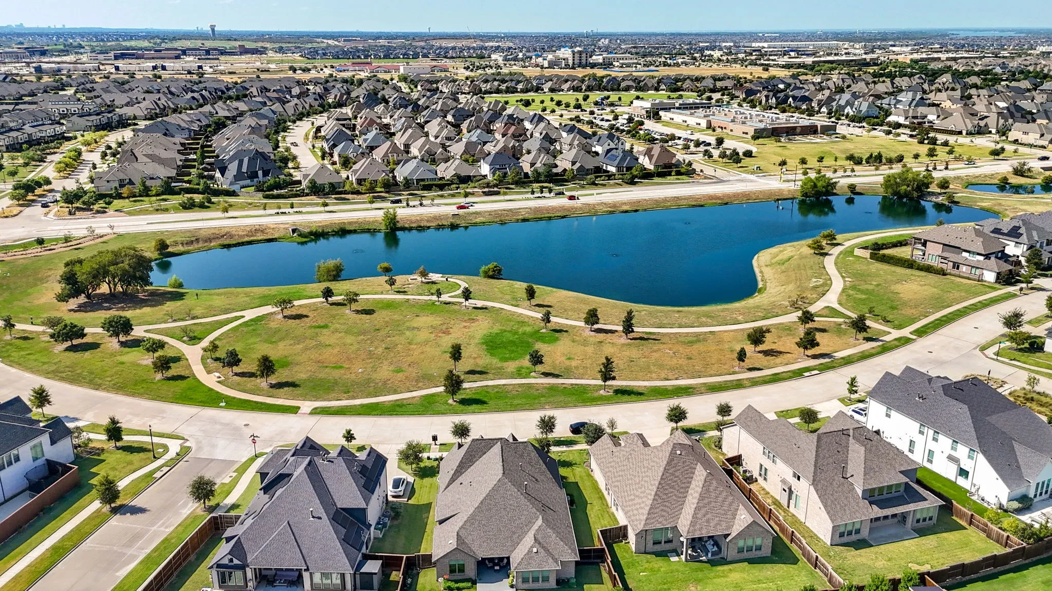 Single Family Residence For Sale in Denton County , 3900 Woodbine Lane, Prosper, Texas 75078, 4 Bedroom, 3 Bathroom, 2 Garage spaces, 2,659 Sqft, built in 2019, mls#21375382, Real Estate Agent in Prosper, Homes For Sale in Denton county, Homes For Sale in Prosper, Realtor in Prosper Texas, Real Estate Brokerage Independent Realty Texas, Luminita Cordes Realtor