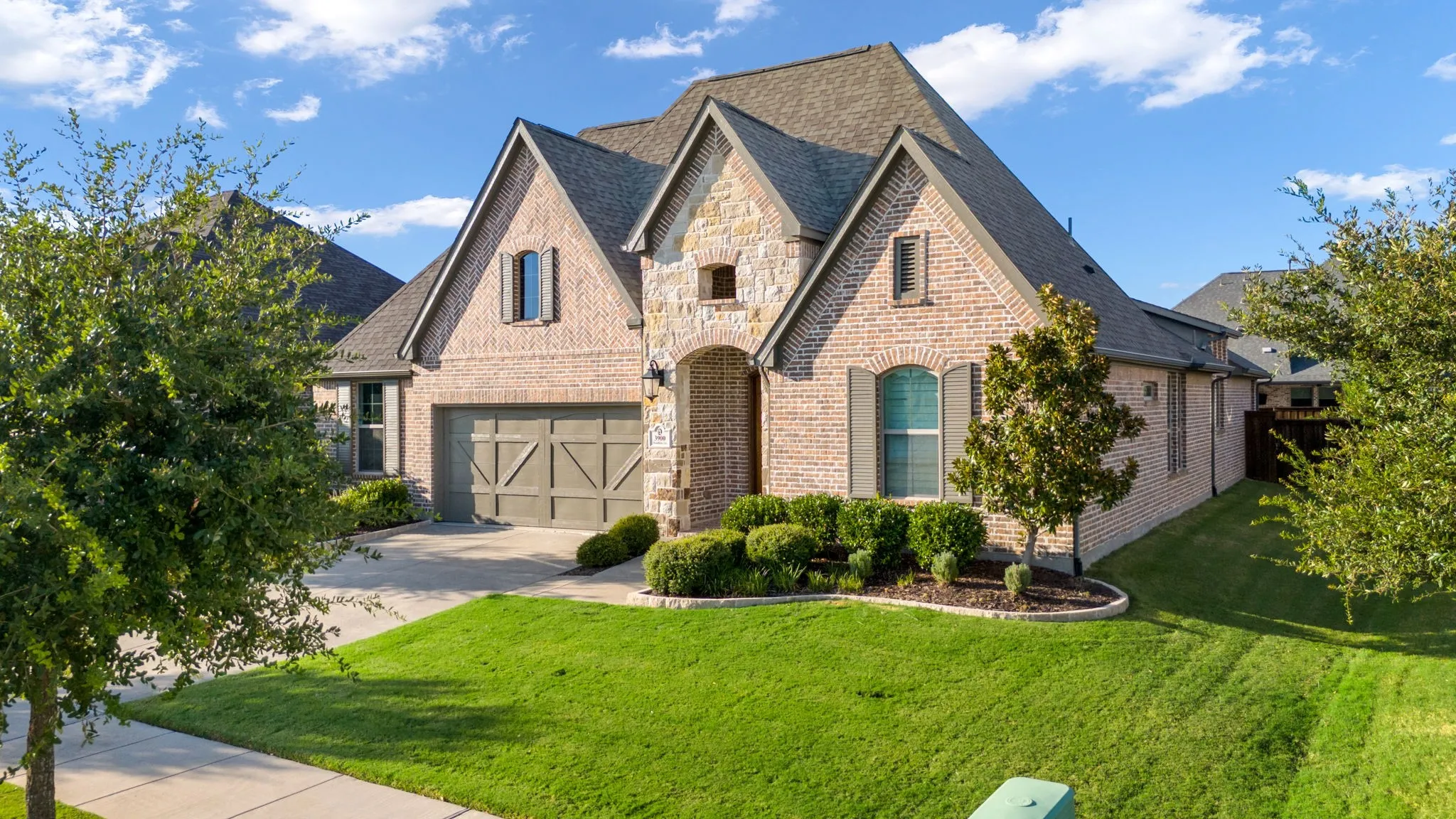 Single Family Residence For Sale in Denton County , 3900 Woodbine Lane, Prosper, Texas 75078, 4 Bedroom, 3 Bathroom, 2 Garage spaces, 2,659 Sqft, built in 2019, mls#21375382, Real Estate Agent in Prosper, Homes For Sale in Denton county, Homes For Sale in Prosper, Realtor in Prosper Texas, Real Estate Brokerage Independent Realty Texas, Luminita Cordes Realtor