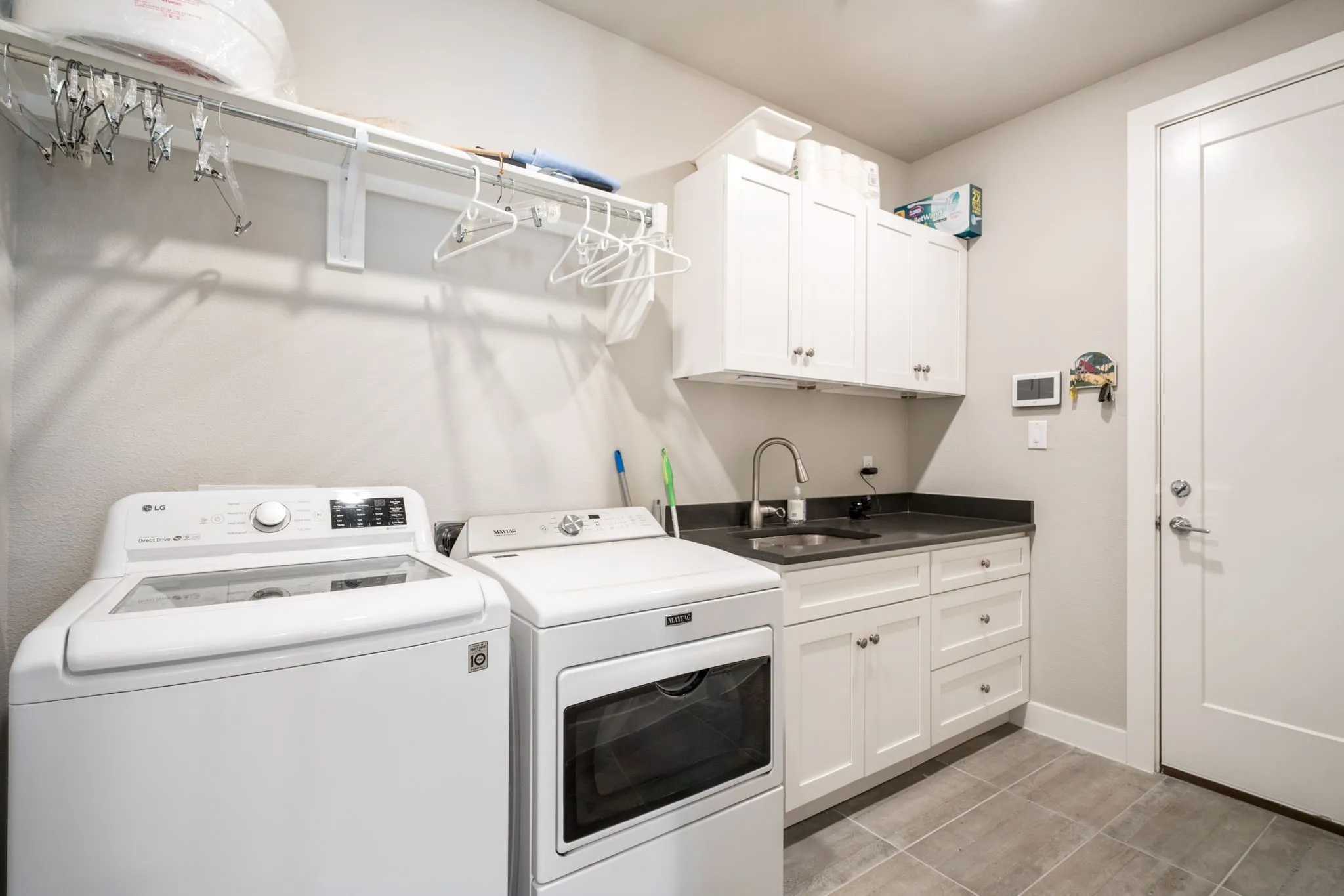 Single Family Residence For Sale in Denton County , 3900 Woodbine Lane, Prosper, Texas 75078, 4 Bedroom, 3 Bathroom, 2 Garage spaces, 2,659 Sqft, built in 2019, mls#21375382, Real Estate Agent in Prosper, Homes For Sale in Denton county, Homes For Sale in Prosper, Realtor in Prosper Texas, Real Estate Brokerage Independent Realty Texas, Luminita Cordes Realtor