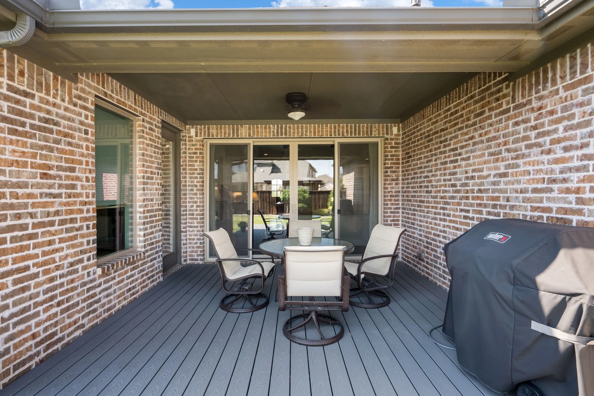 Single Family Residence For Sale in Denton County , 3900 Woodbine Lane, Prosper, Texas 75078, 4 Bedroom, 3 Bathroom, 2 Garage spaces, 2,659 Sqft, built in 2019, mls#21375382, Real Estate Agent in Prosper, Homes For Sale in Denton county, Homes For Sale in Prosper, Realtor in Prosper Texas, Real Estate Brokerage Independent Realty Texas, Luminita Cordes Realtor