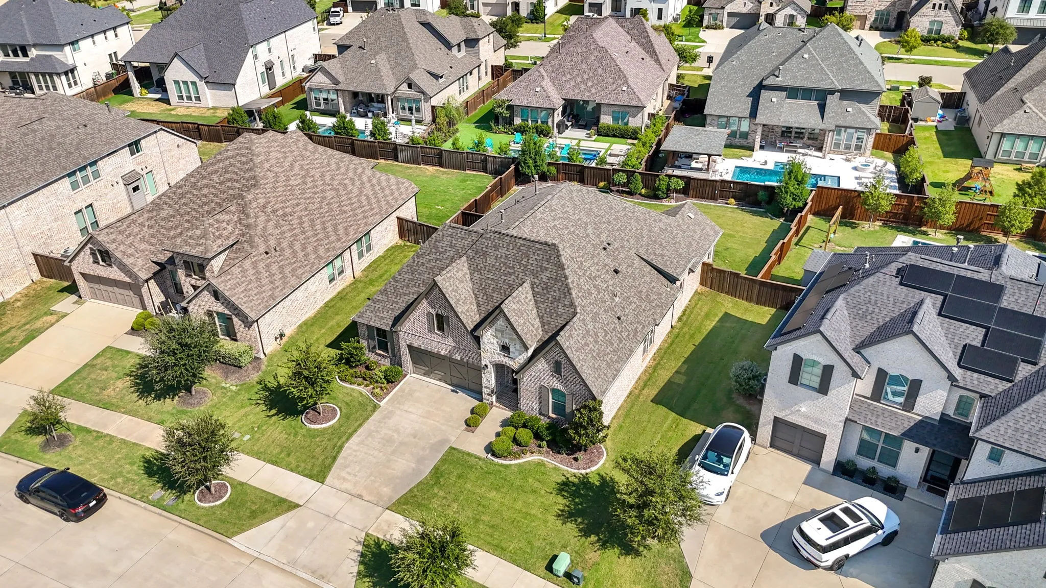 Single Family Residence For Sale in Denton County , 3900 Woodbine Lane, Prosper, Texas 75078, 4 Bedroom, 3 Bathroom, 2 Garage spaces, 2,659 Sqft, built in 2019, mls#21375382, Real Estate Agent in Prosper, Homes For Sale in Denton county, Homes For Sale in Prosper, Realtor in Prosper Texas, Real Estate Brokerage Independent Realty Texas, Luminita Cordes Realtor