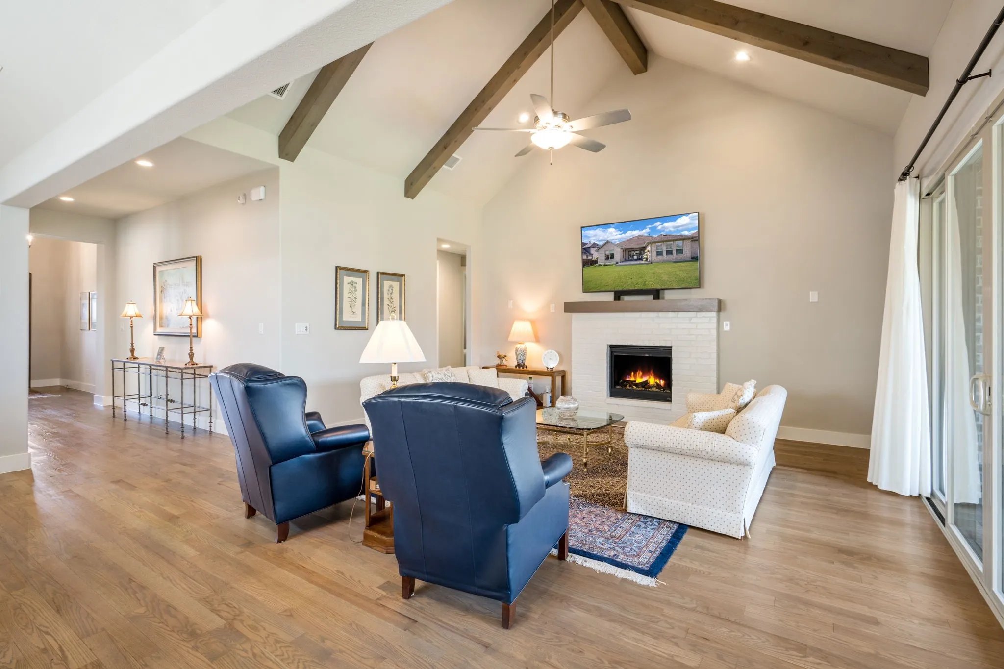 Single Family Residence For Sale in Denton County , 3900 Woodbine Lane, Prosper, Texas 75078, 4 Bedroom, 3 Bathroom, 2 Garage spaces, 2,659 Sqft, built in 2019, mls#21375382, Real Estate Agent in Prosper, Homes For Sale in Denton county, Homes For Sale in Prosper, Realtor in Prosper Texas, Real Estate Brokerage Independent Realty Texas, Luminita Cordes Realtor