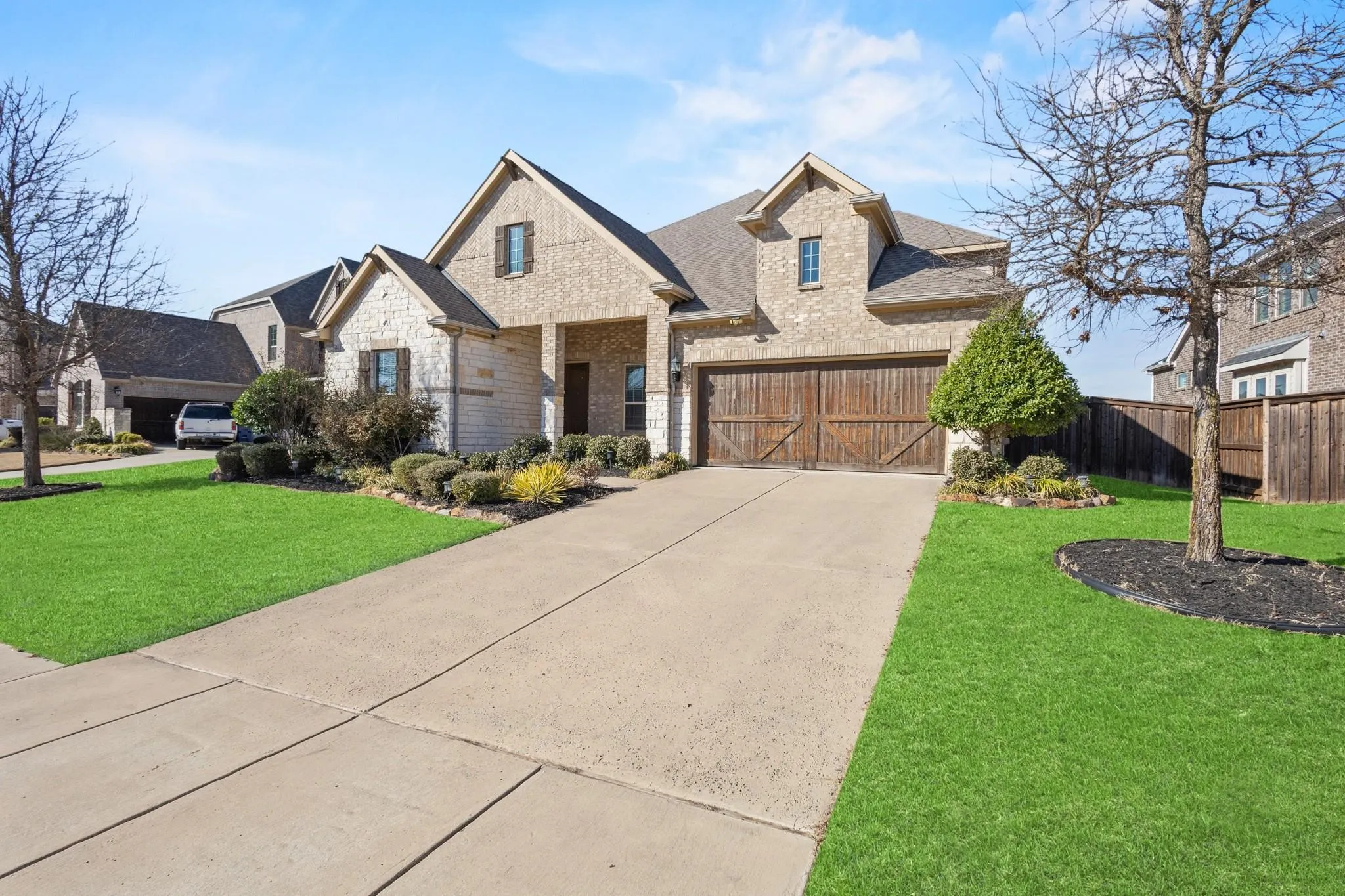 Single Family Residence For Sale in Collin County , 7309 Clear Rapids Drive, Mc Kinney, Texas 75071, 3 Bedroom, 3 Bathroom, 2 Garage spaces, 2,827 Sqft, built in 2018, mls#21373369, Real Estate Agent in Mc Kinney, Homes For Sale in Collin county, Homes For Sale in Mc Kinney, Realtor in Mc Kinney Texas, Real Estate Brokerage Independent Realty Texas, Luminita Cordes Realtor