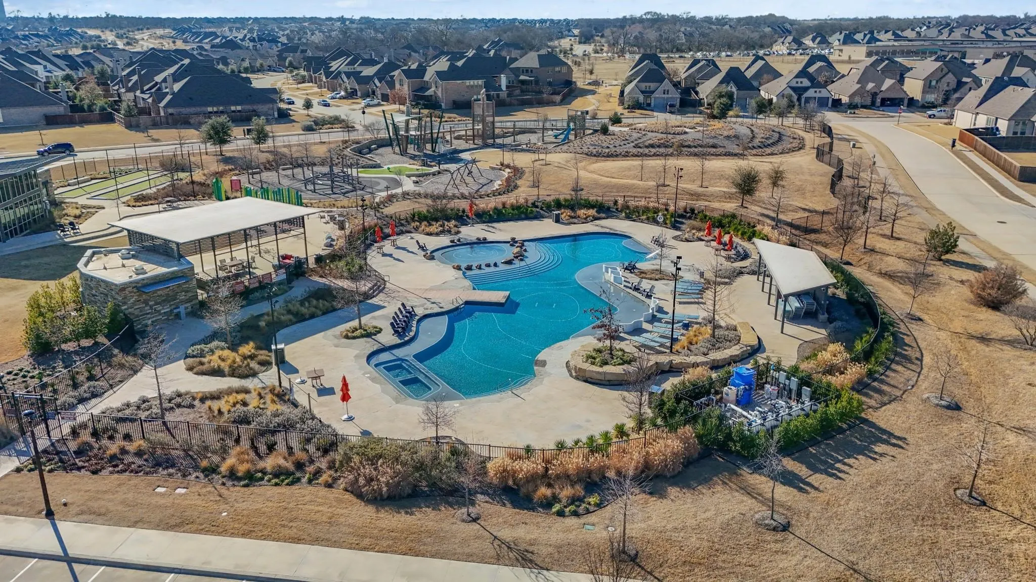 Single Family Residence For Sale in Collin County , 7309 Clear Rapids Drive, Mc Kinney, Texas 75071, 3 Bedroom, 3 Bathroom, 2 Garage spaces, 2,827 Sqft, built in 2018, mls#21373369, Real Estate Agent in Mc Kinney, Homes For Sale in Collin county, Homes For Sale in Mc Kinney, Realtor in Mc Kinney Texas, Real Estate Brokerage Independent Realty Texas, Luminita Cordes Realtor